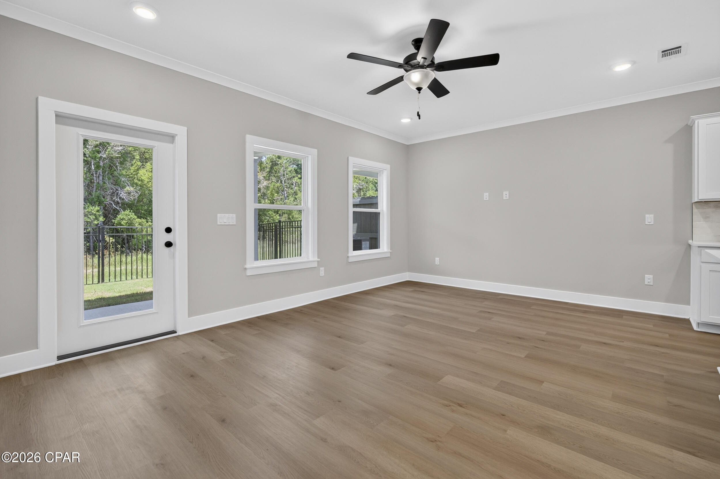 Colonial Landing - Residential