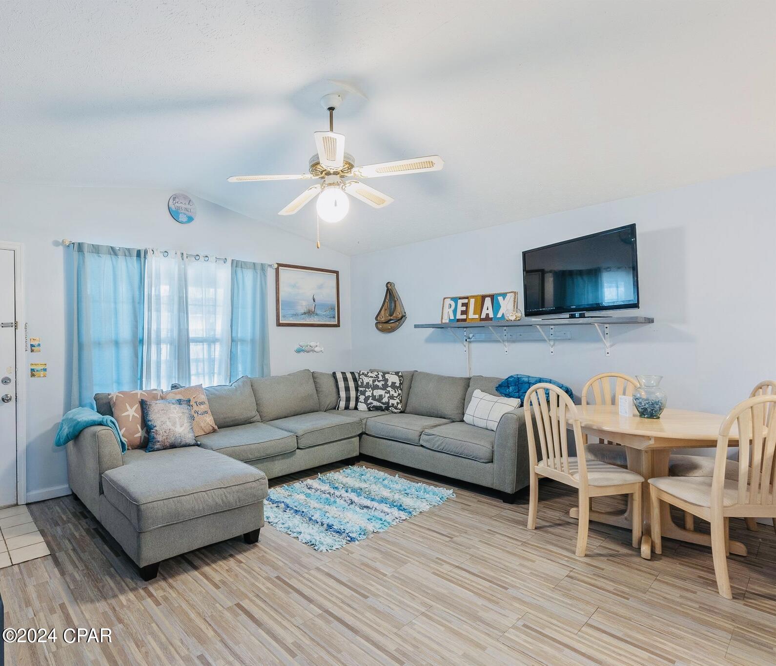 Horizon South Townhouses - Residential
