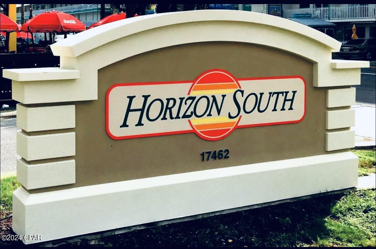 Horizon South Townhouses - Residential