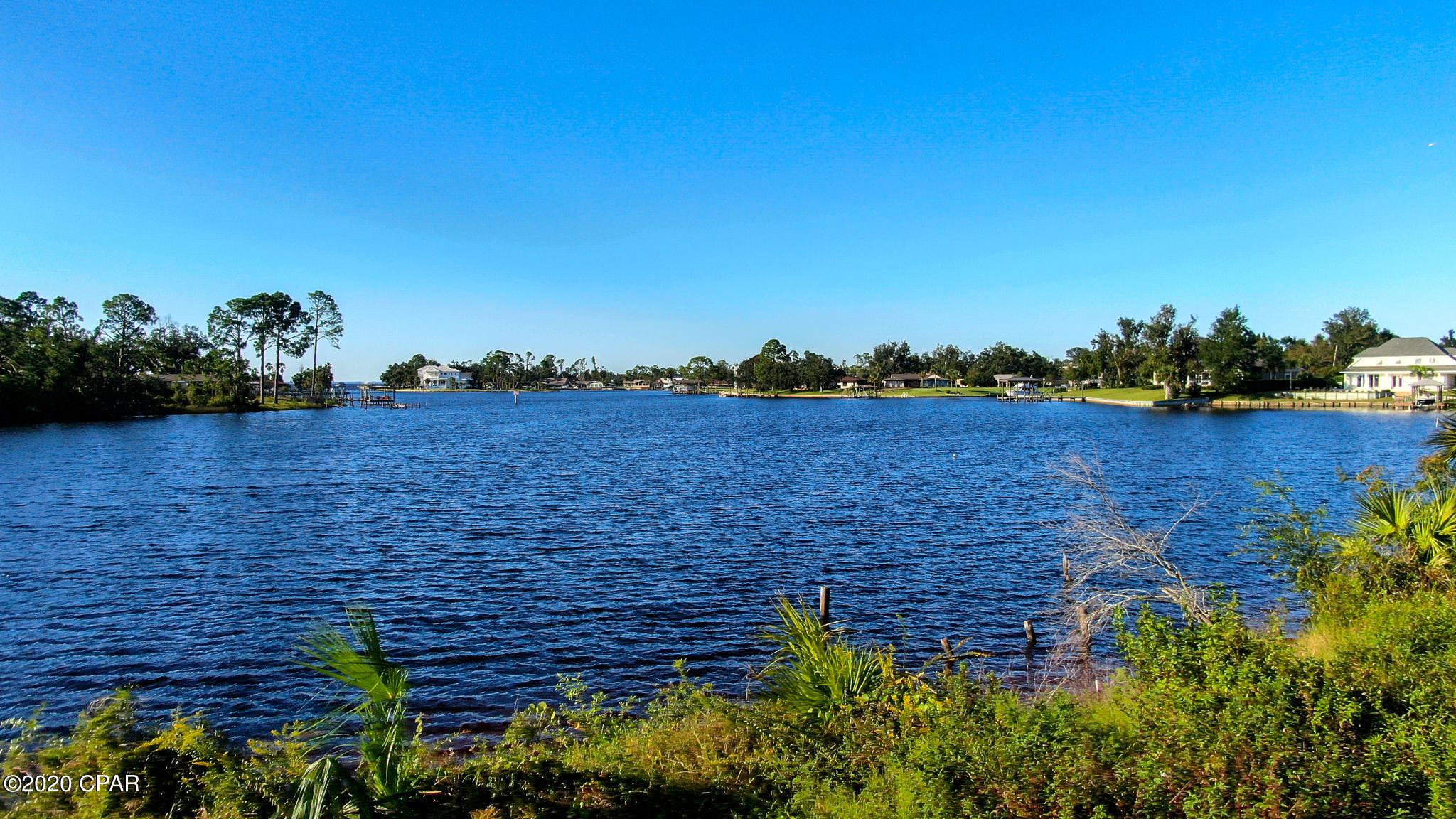 Kings Point - Land
