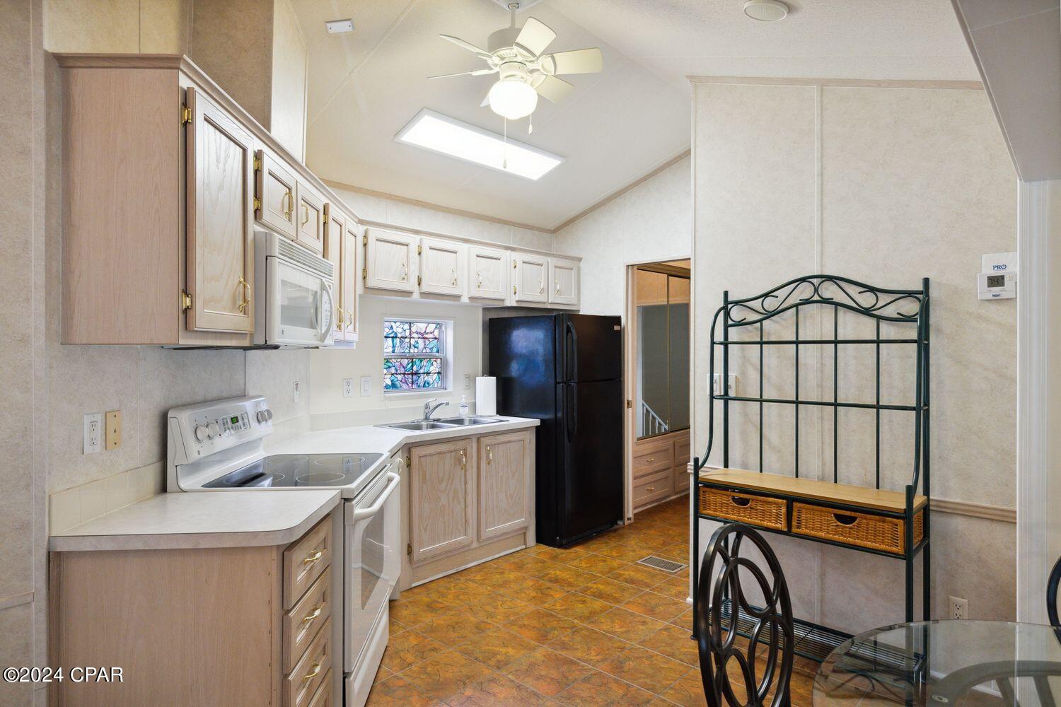 Emerald Pointe Resort - Residential