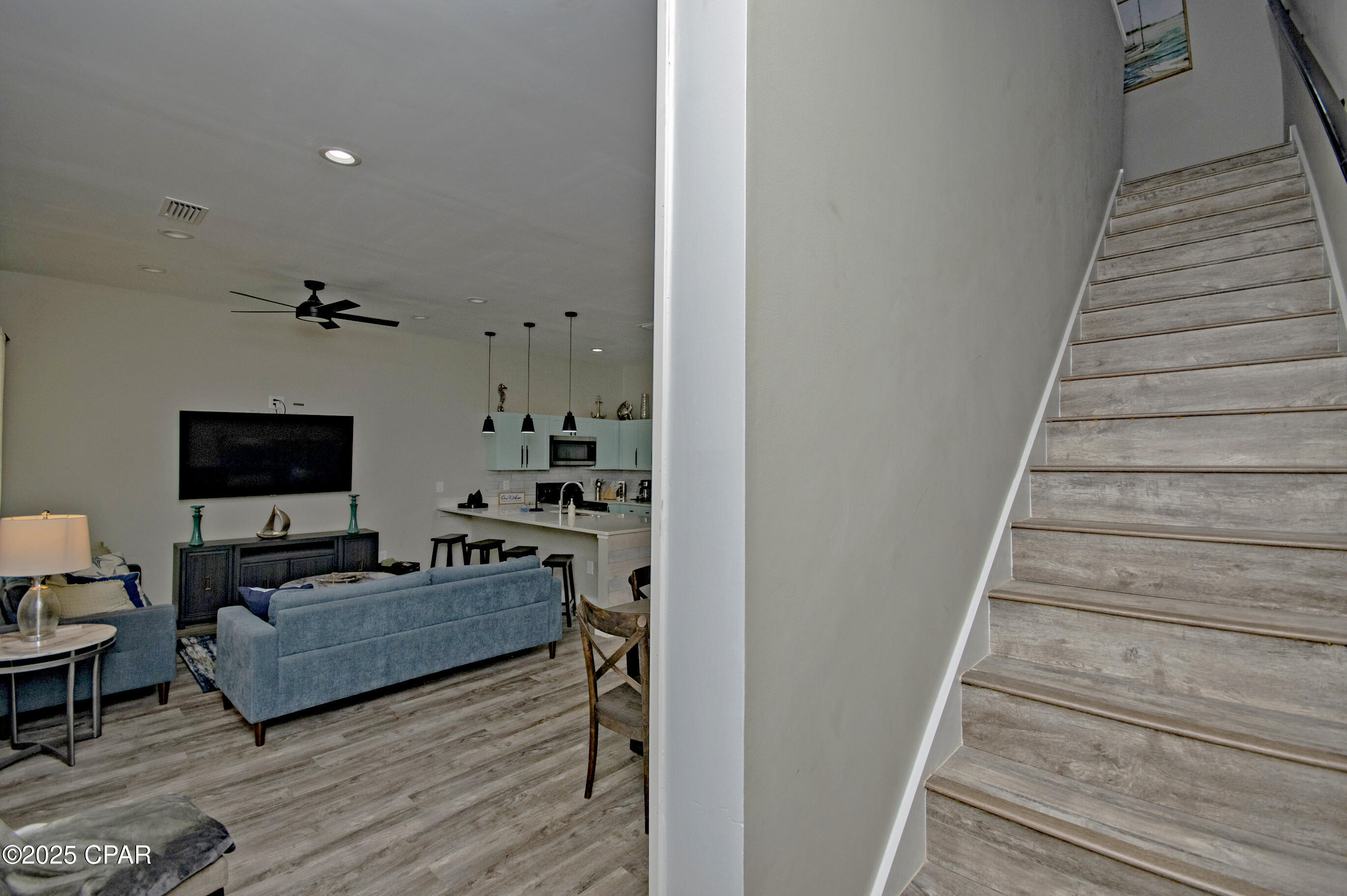 Reviera Beach Villas - Residential