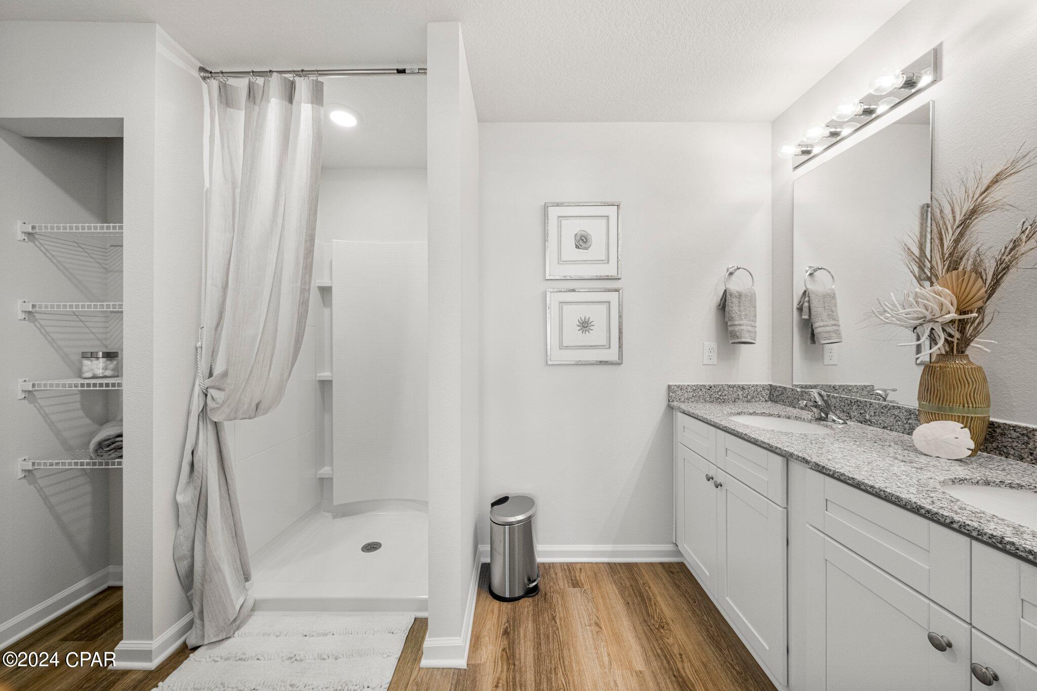 Jakes Landing - Residential