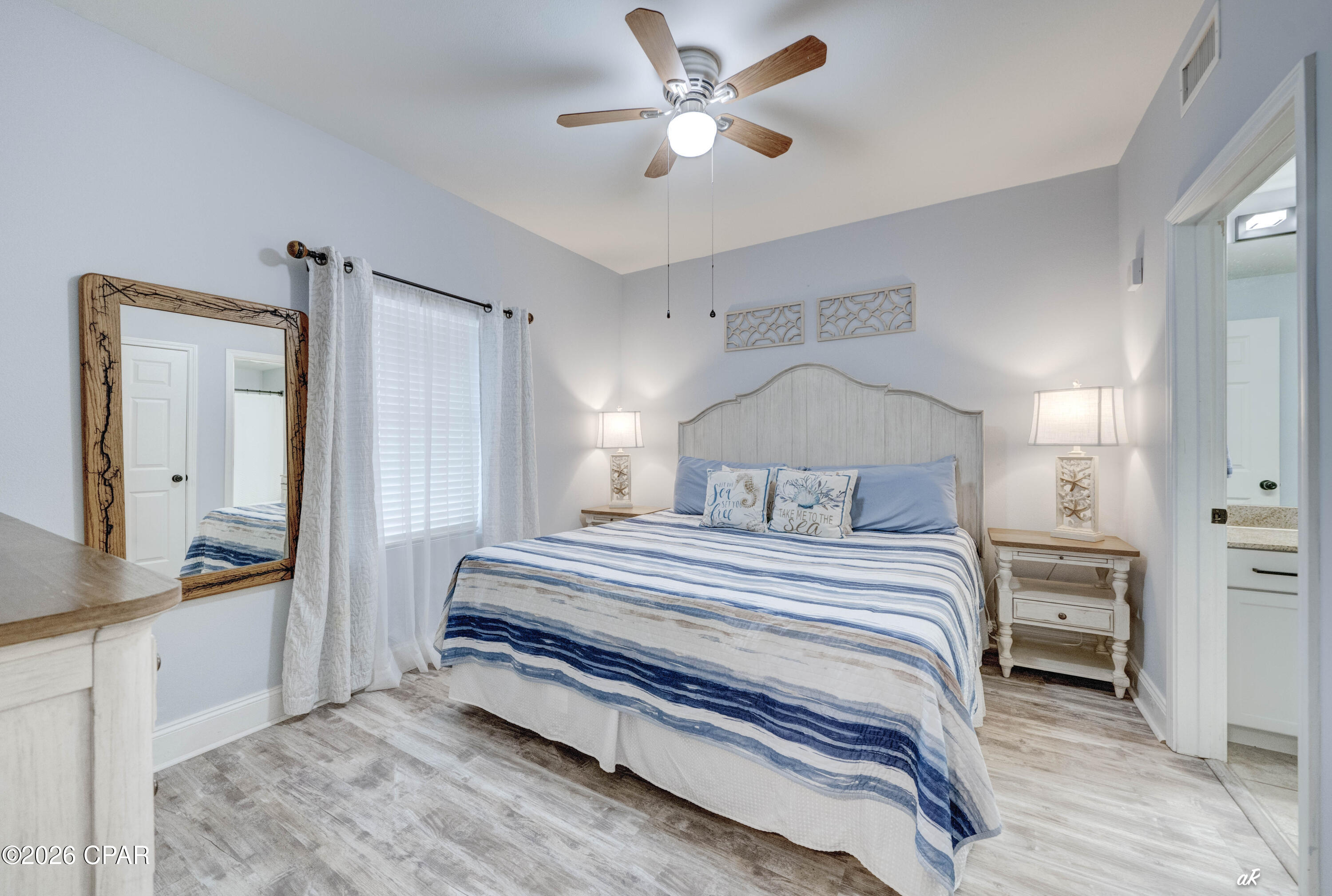 Laketown Wharf - Residential