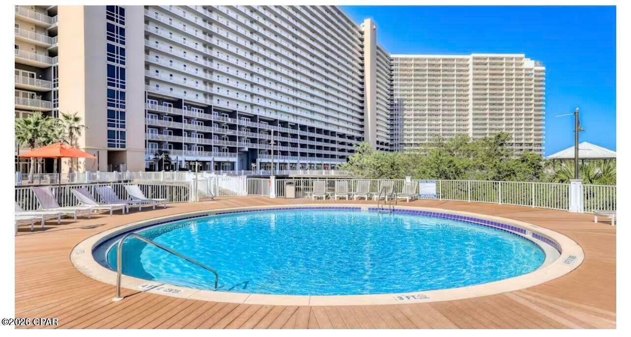 Laketown Wharf - Residential