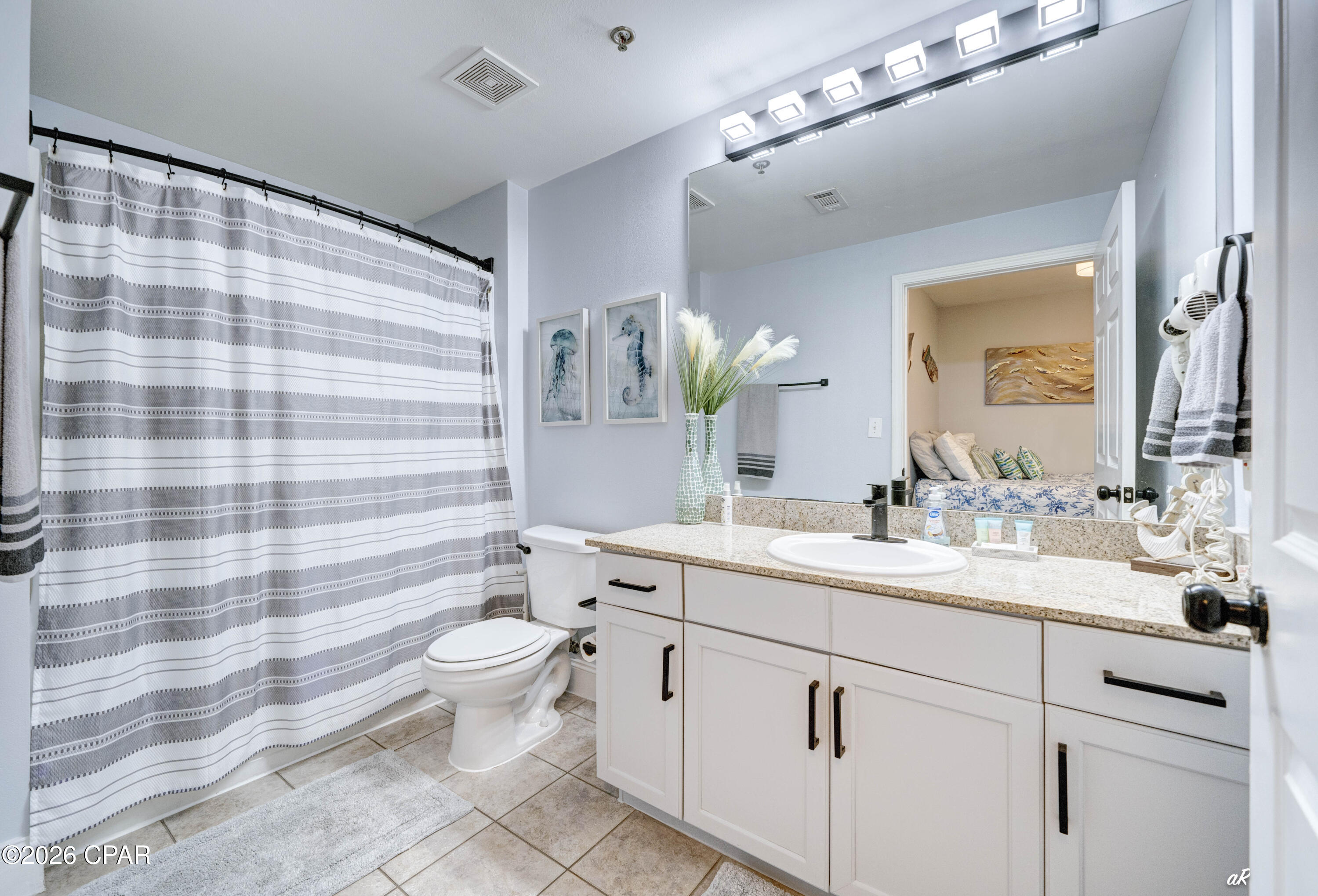 Laketown Wharf - Residential