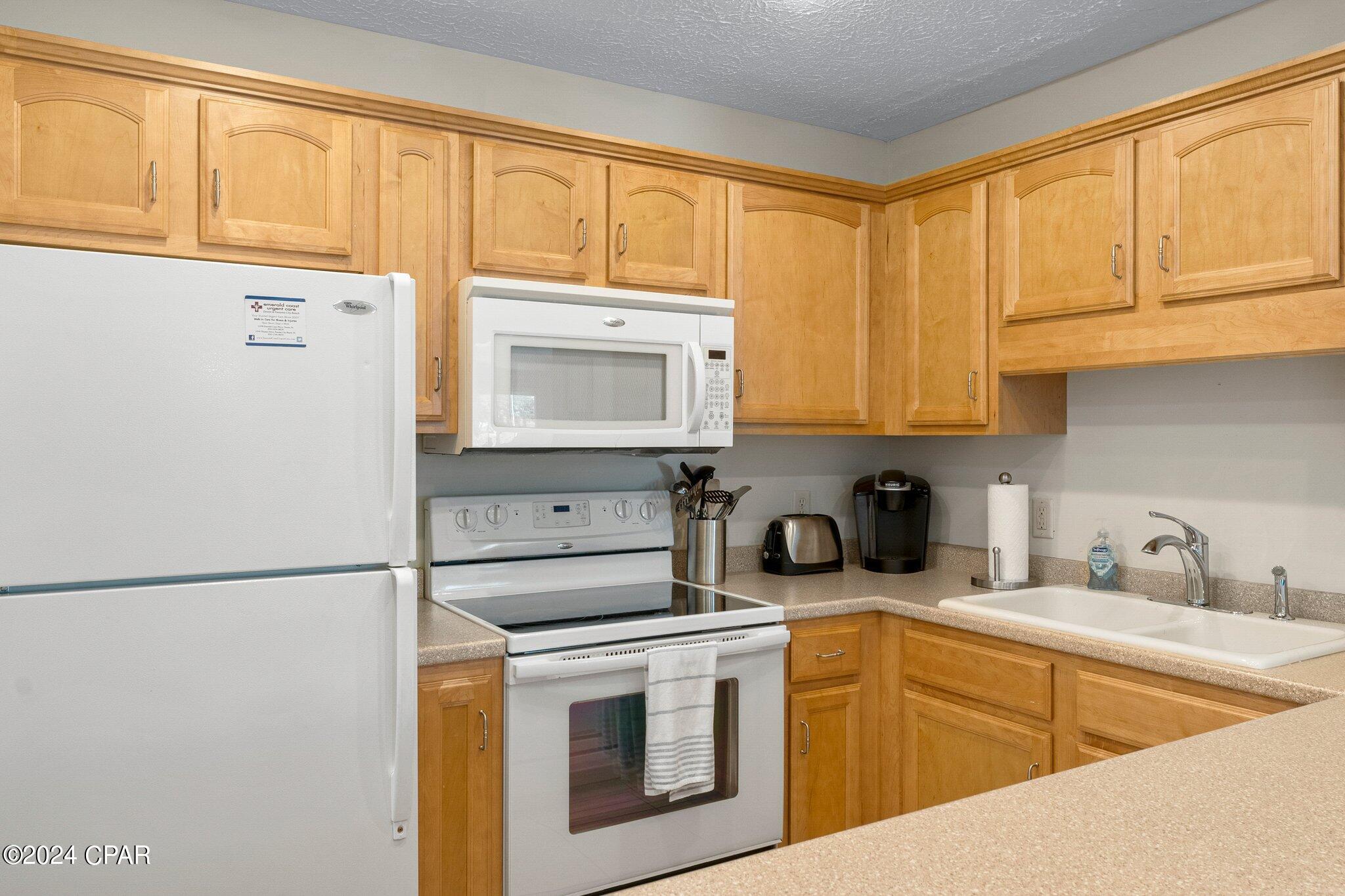 Bay Point Studio Villas Unit 2 - Residential