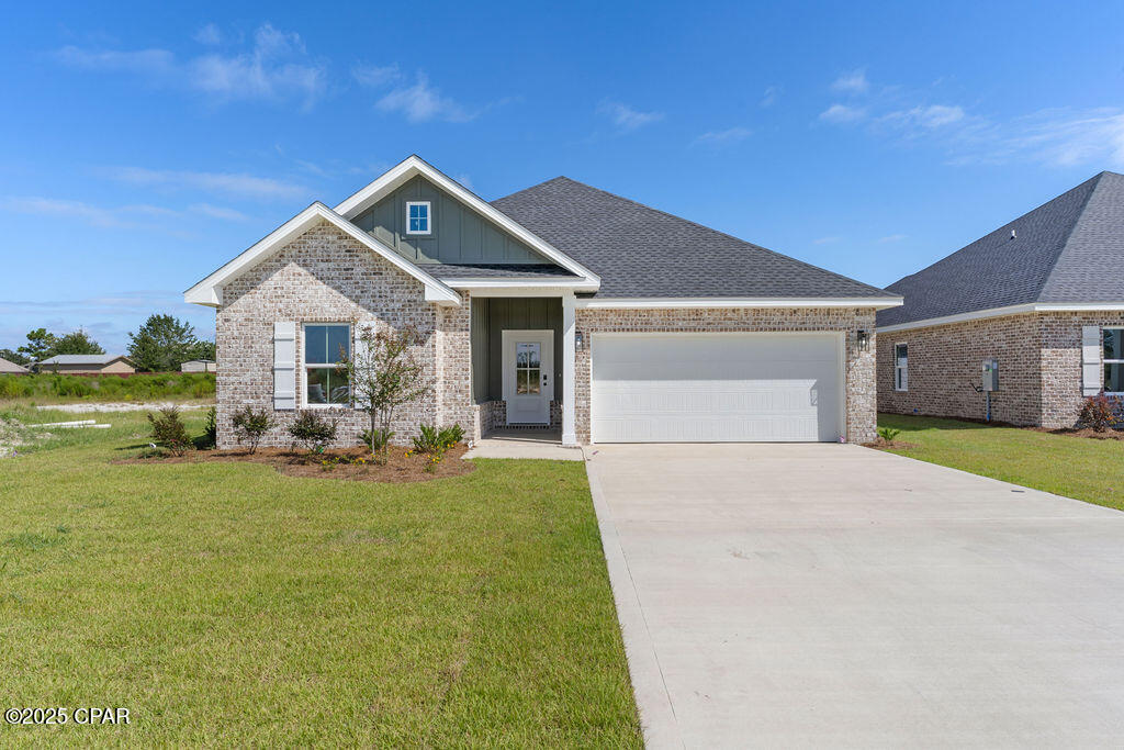 Construction now complete on this 3BR/2Ba one-story home with garage.   Spacious Owners Suite Bedroom with bath, kitchen open to family room.  Don't miss this opportunity to own in this new neighborhood. Homeowner Association Documents available for viewing upon request.Buyer to verify all dimensions.