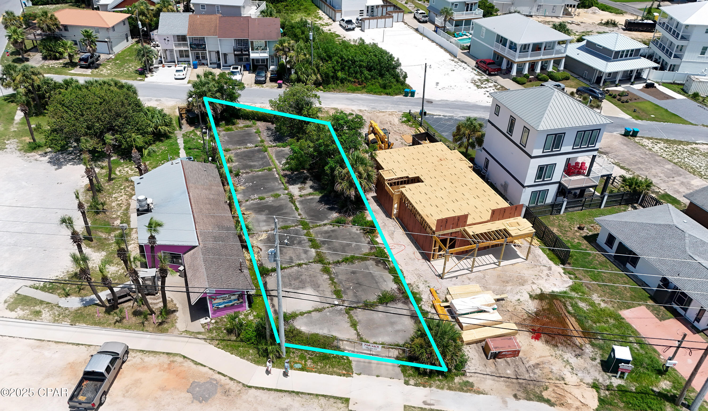 Hollywood Beach - Land