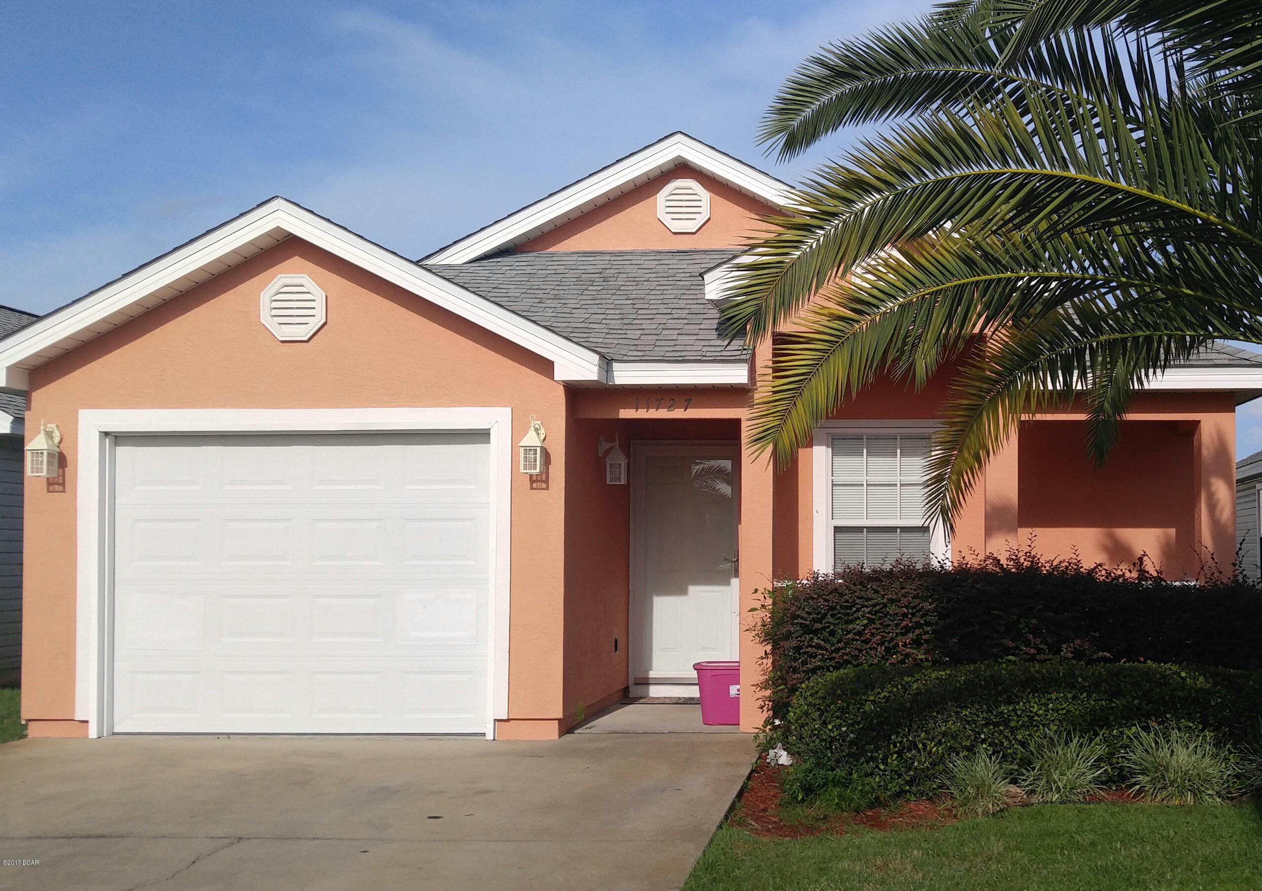 Palm Cove - Residential Lease