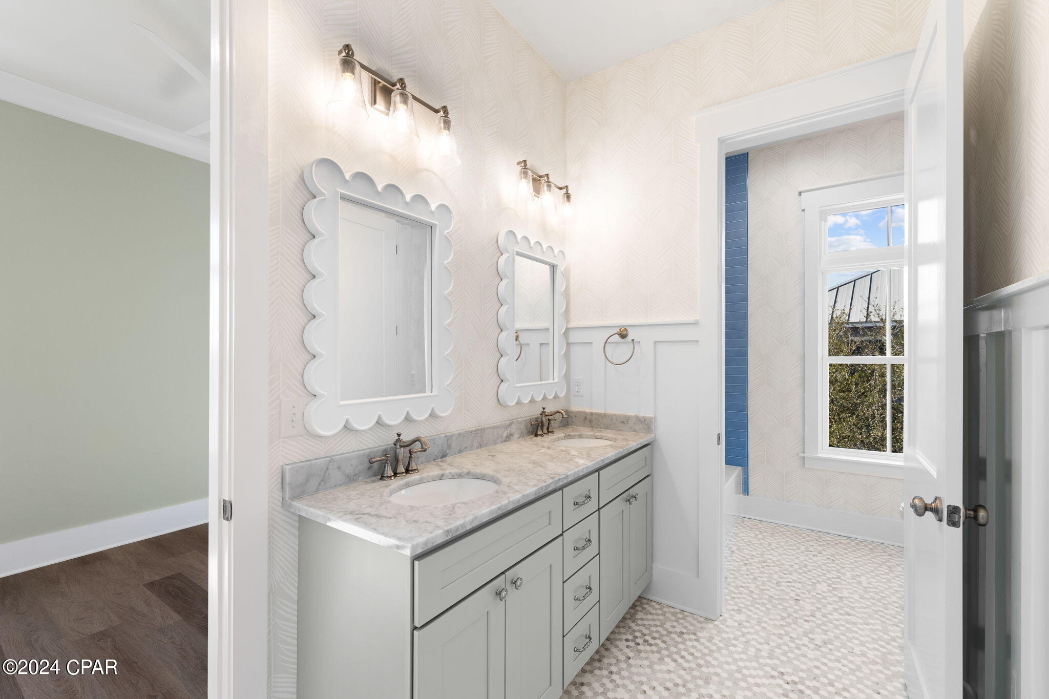 Ovation - Residential