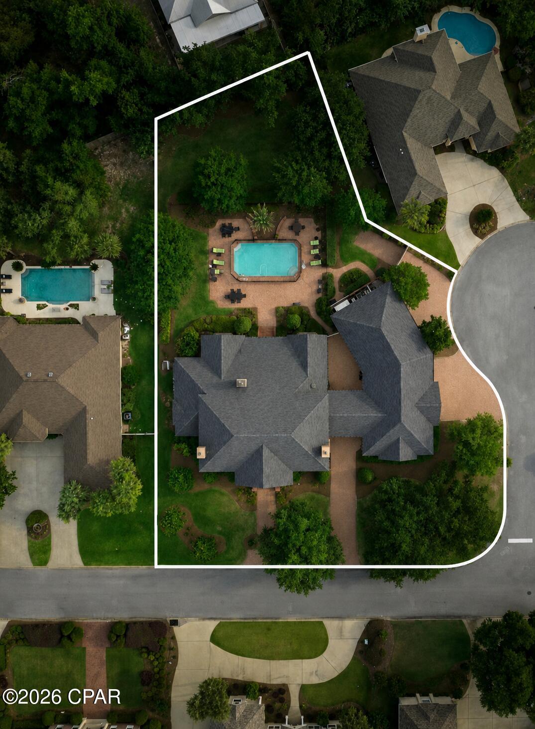 Legend Lakes - Residential
