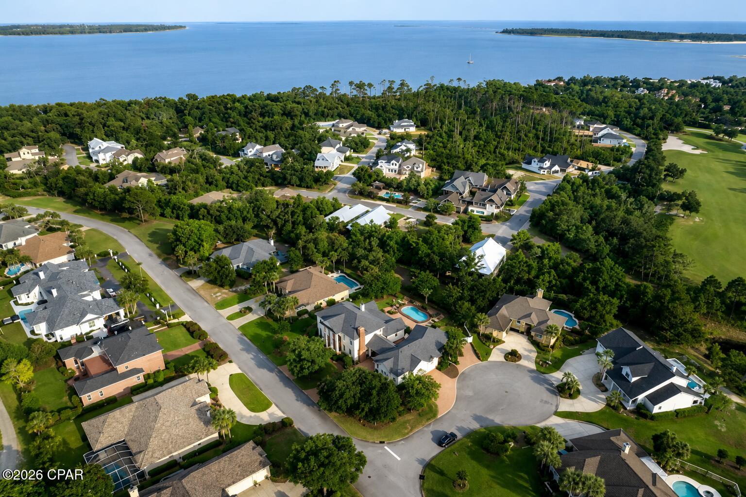 Legend Lakes - Residential