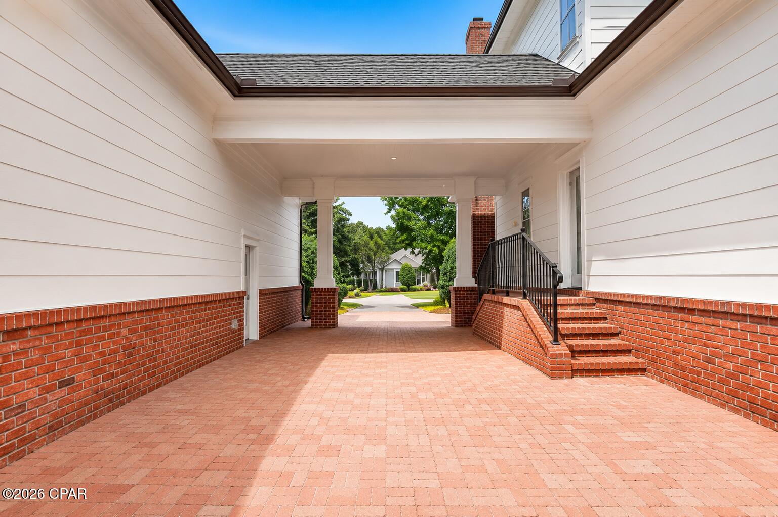 Legend Lakes - Residential