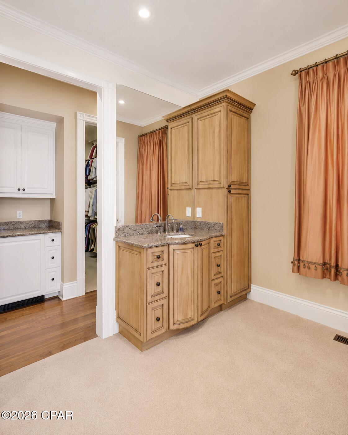 Legend Lakes - Residential
