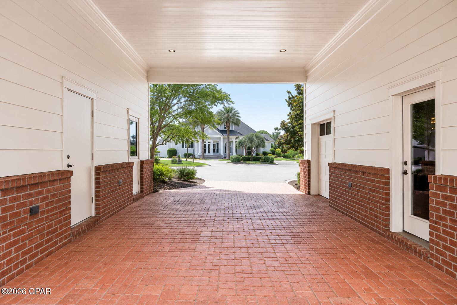 Legend Lakes - Residential