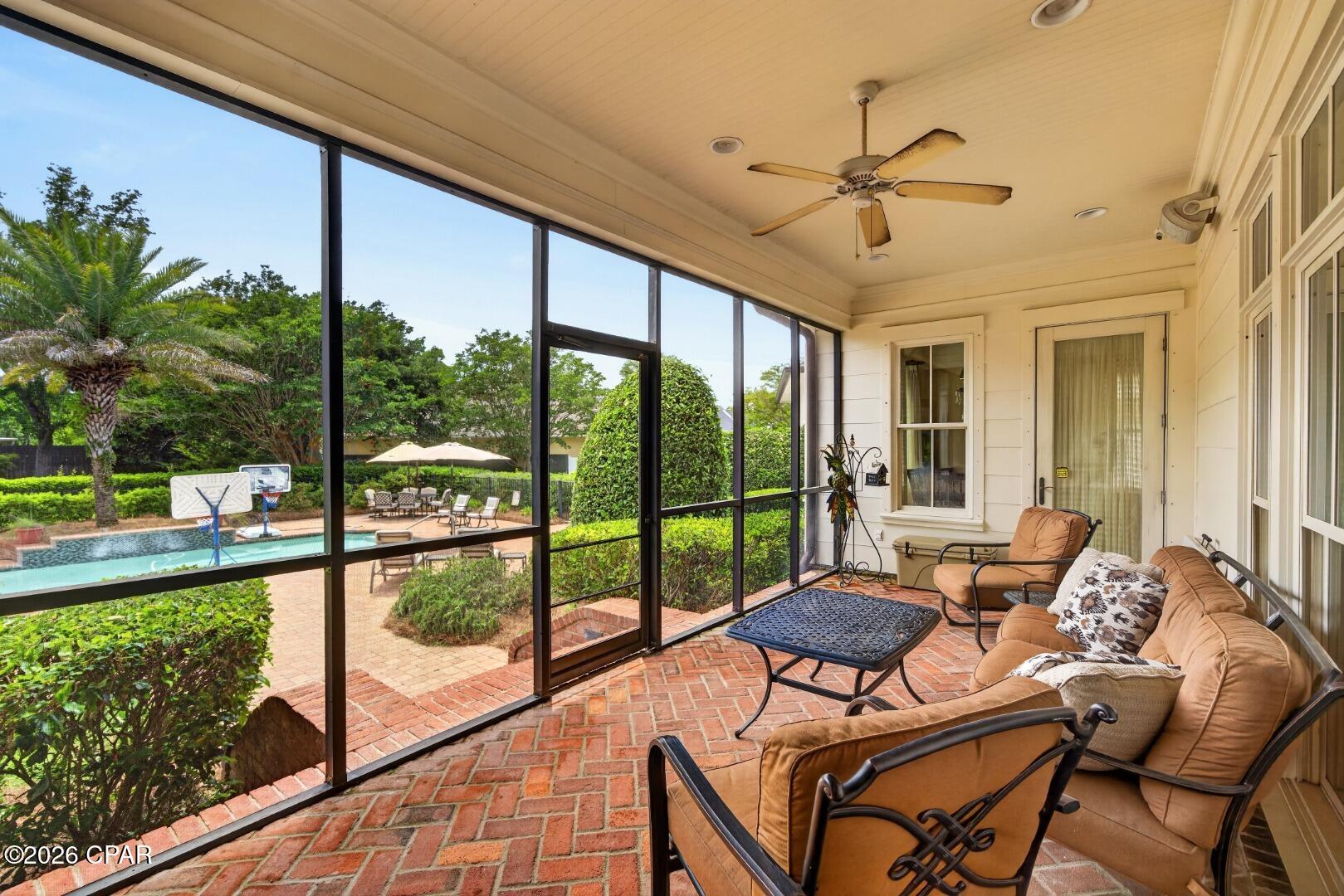 Legend Lakes - Residential