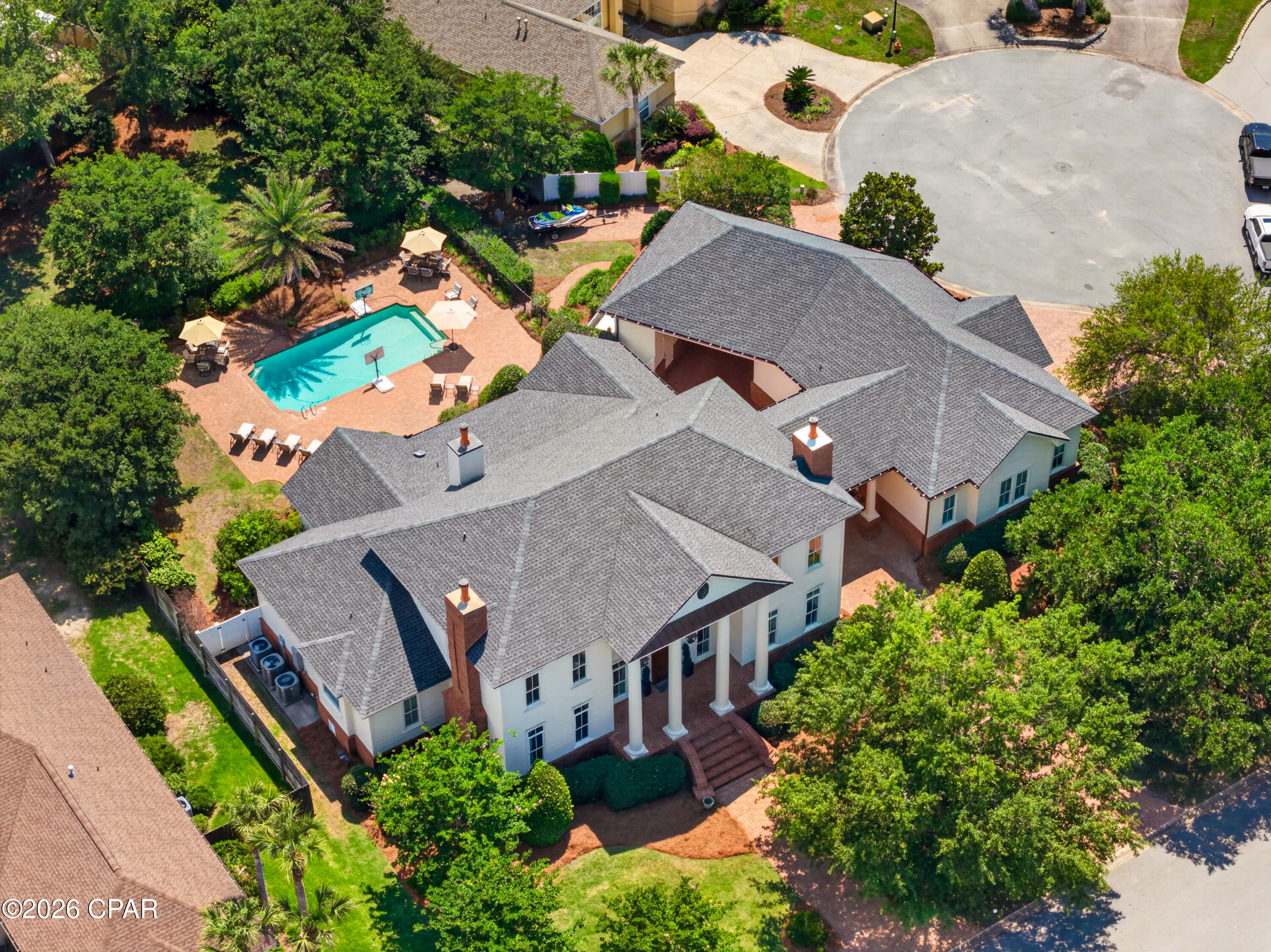 Legend Lakes - Residential