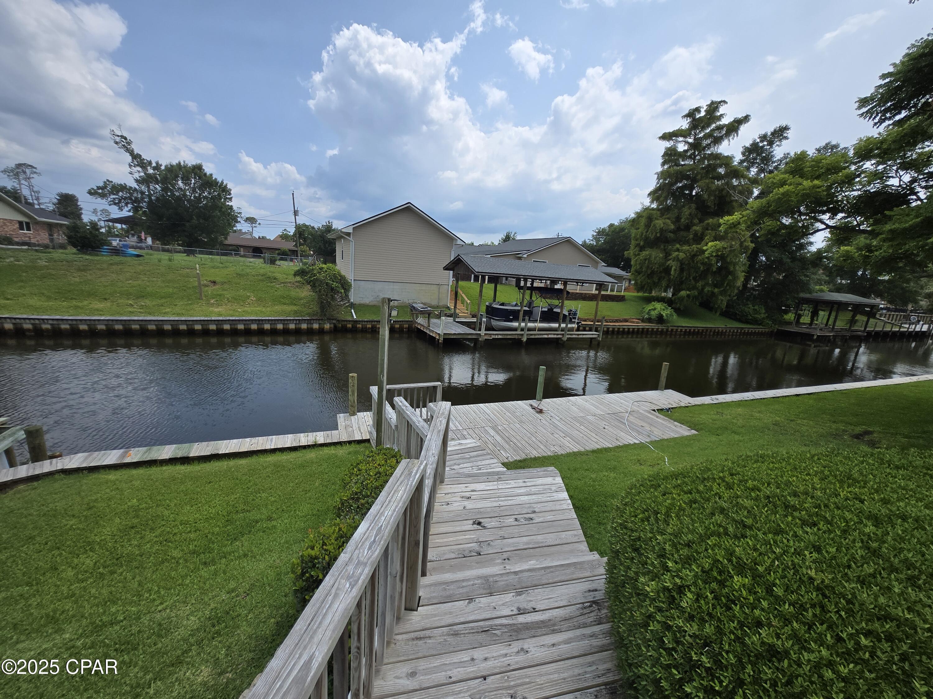 Pretty Bayou Replat - Residential