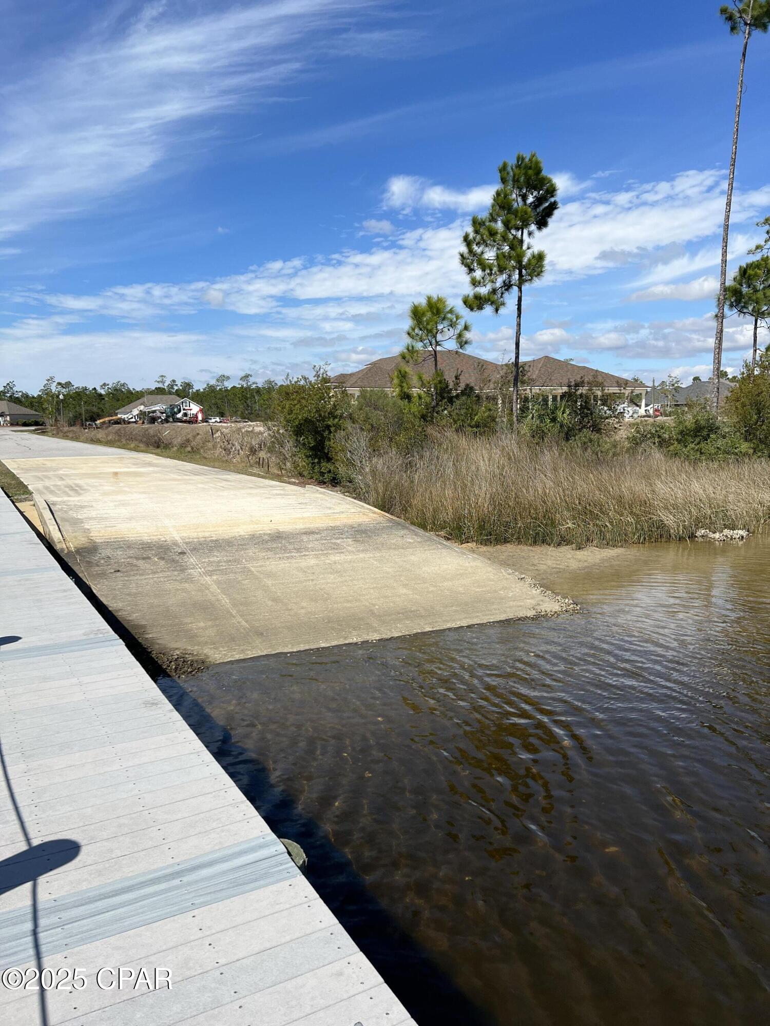 Laird Bayou - Land