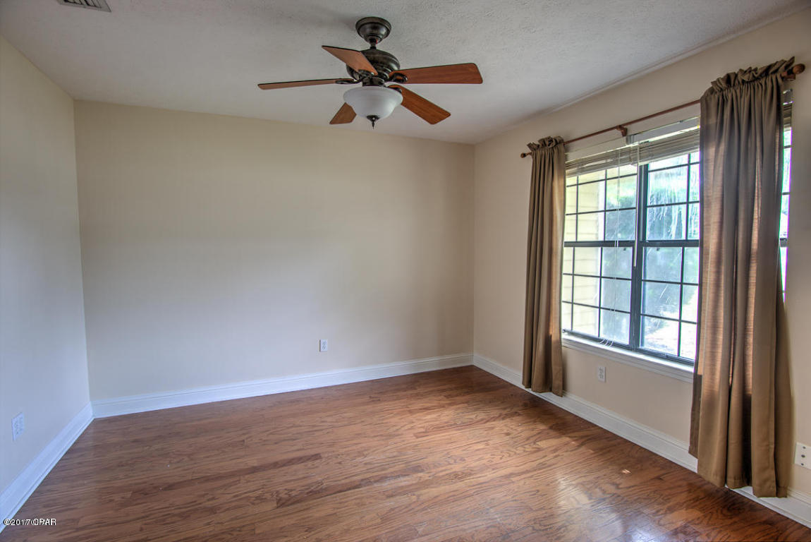 Derby Woods - Residential Lease