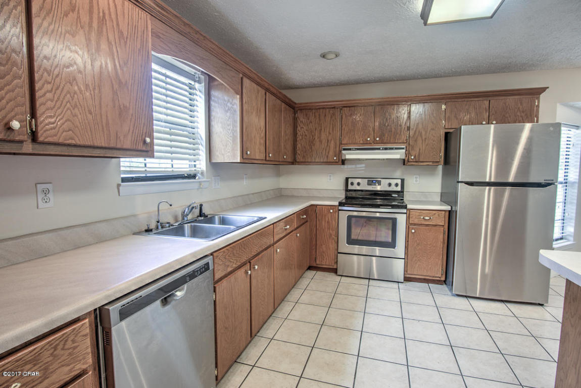 Derby Woods - Residential Lease