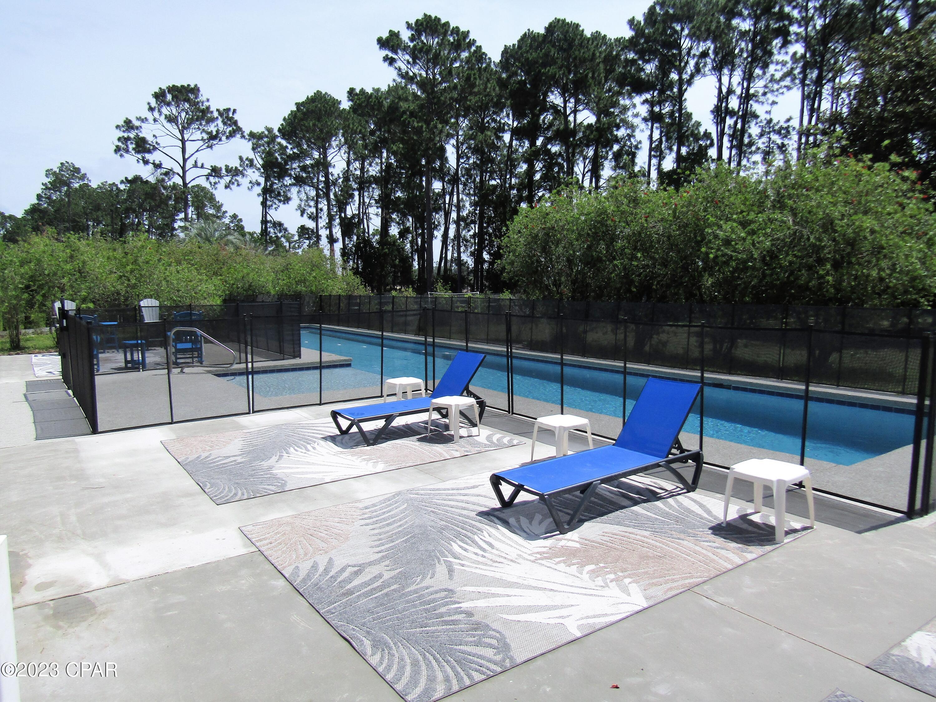 Thomas Drive Park U-3 - Residential