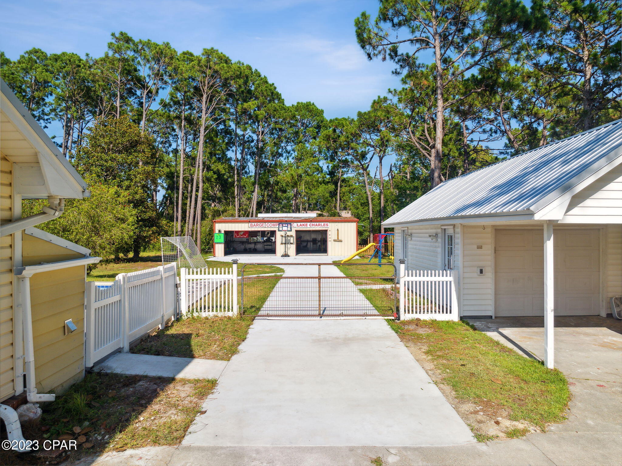 Thomas Drive Park U-3 - Residential