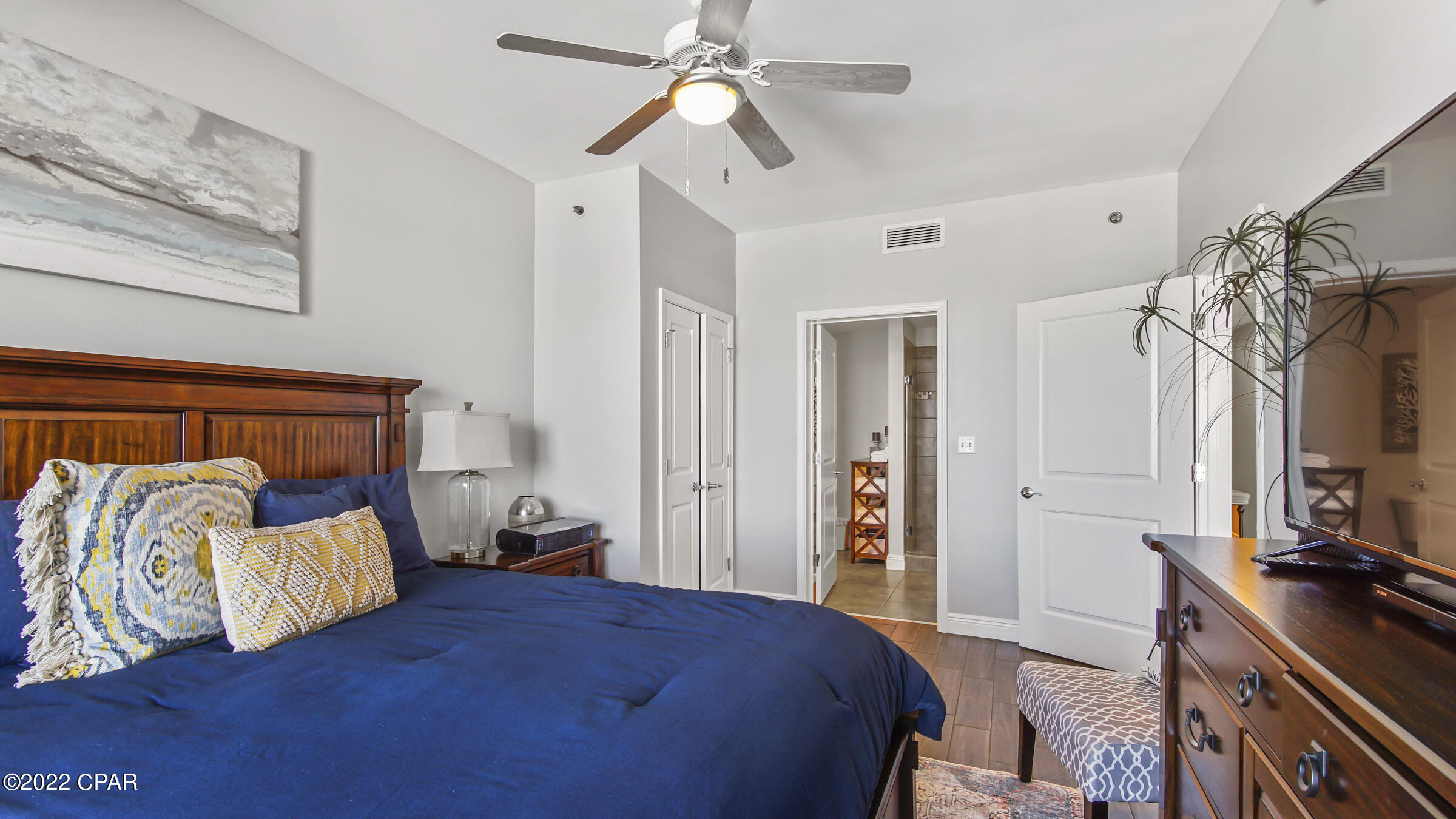 Sterling Breeze - Residential