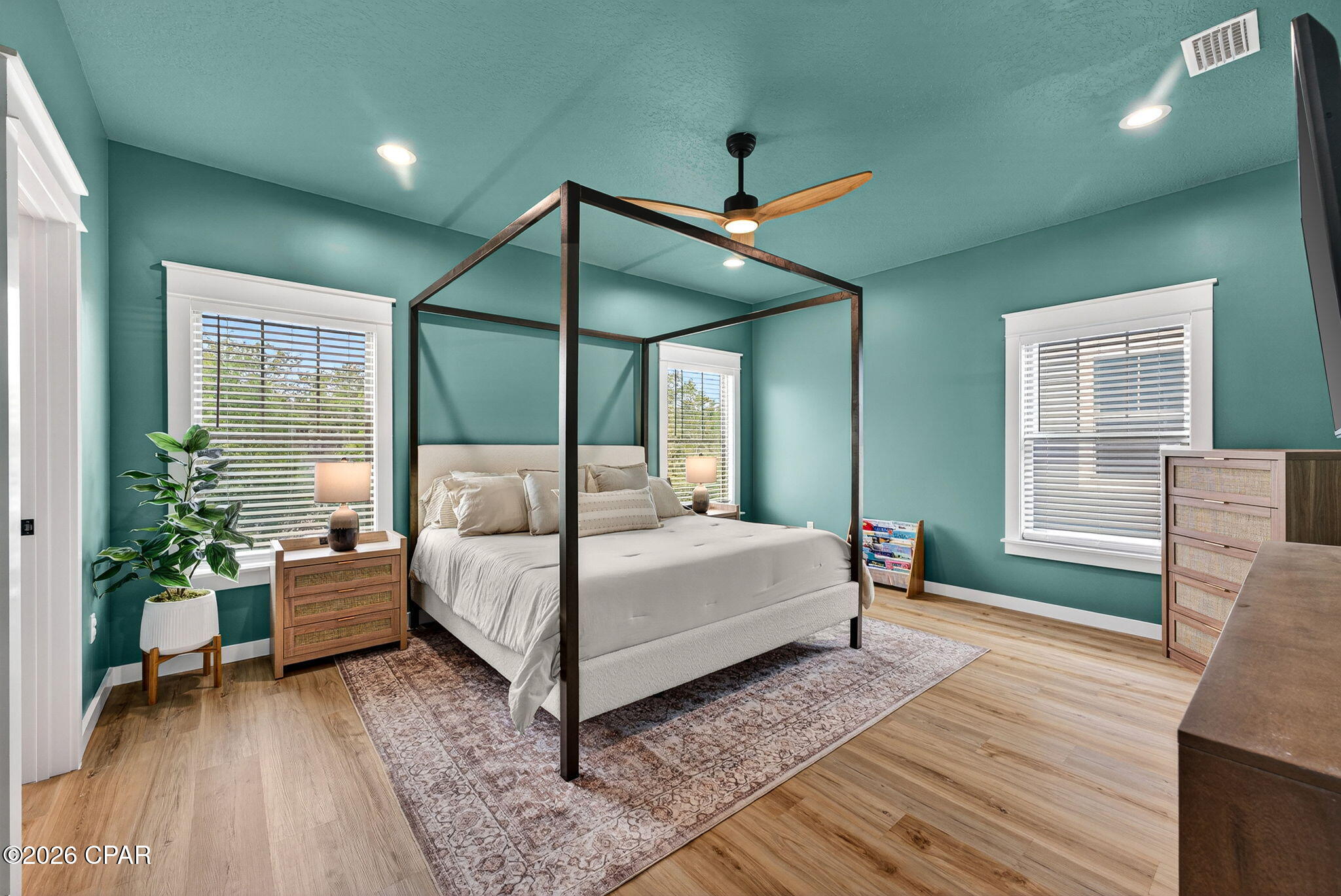 Sanctuary Beach - Residential