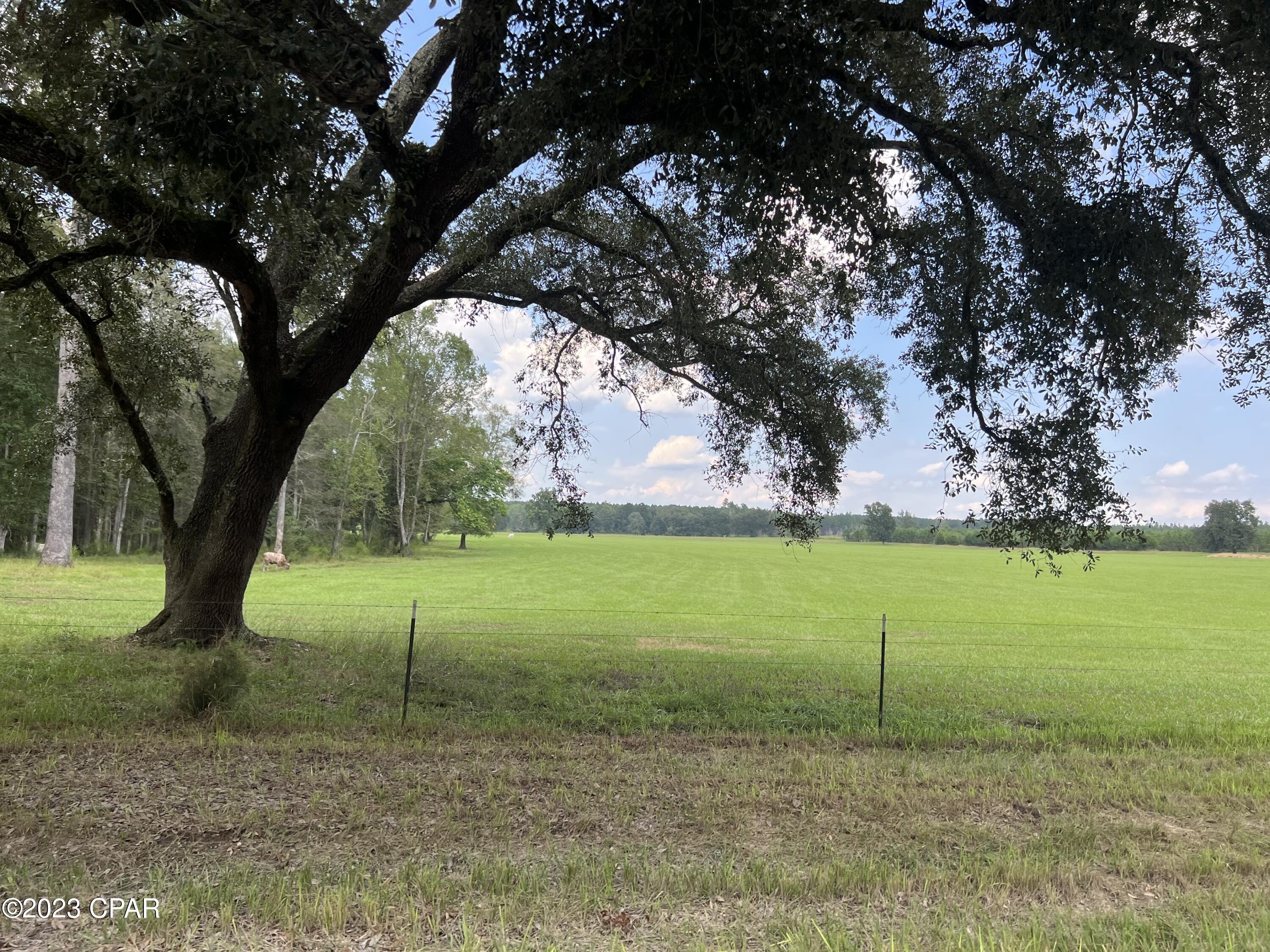 [No Recorded Subdiv] - Land
