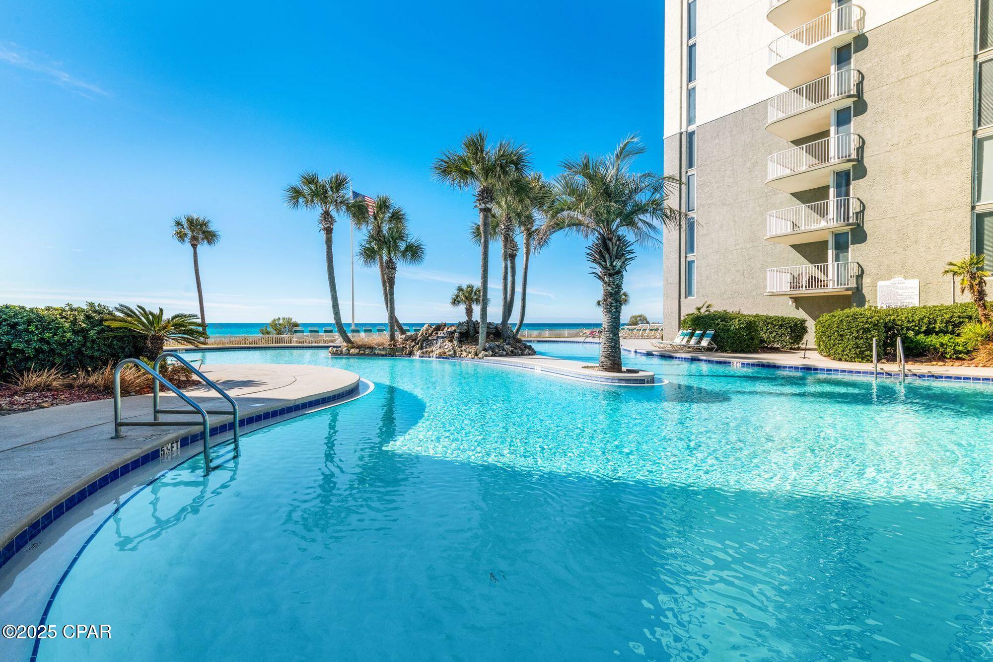 Long Beach Towers I - Residential