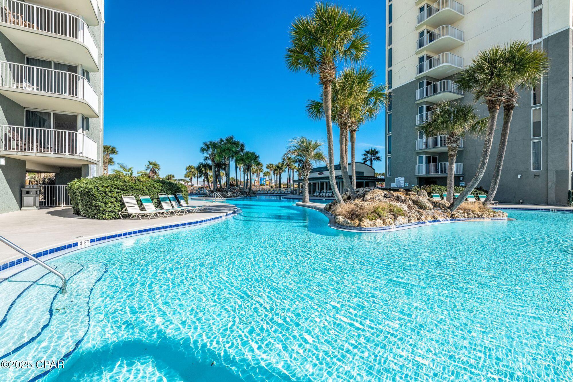 Long Beach Towers I - Residential