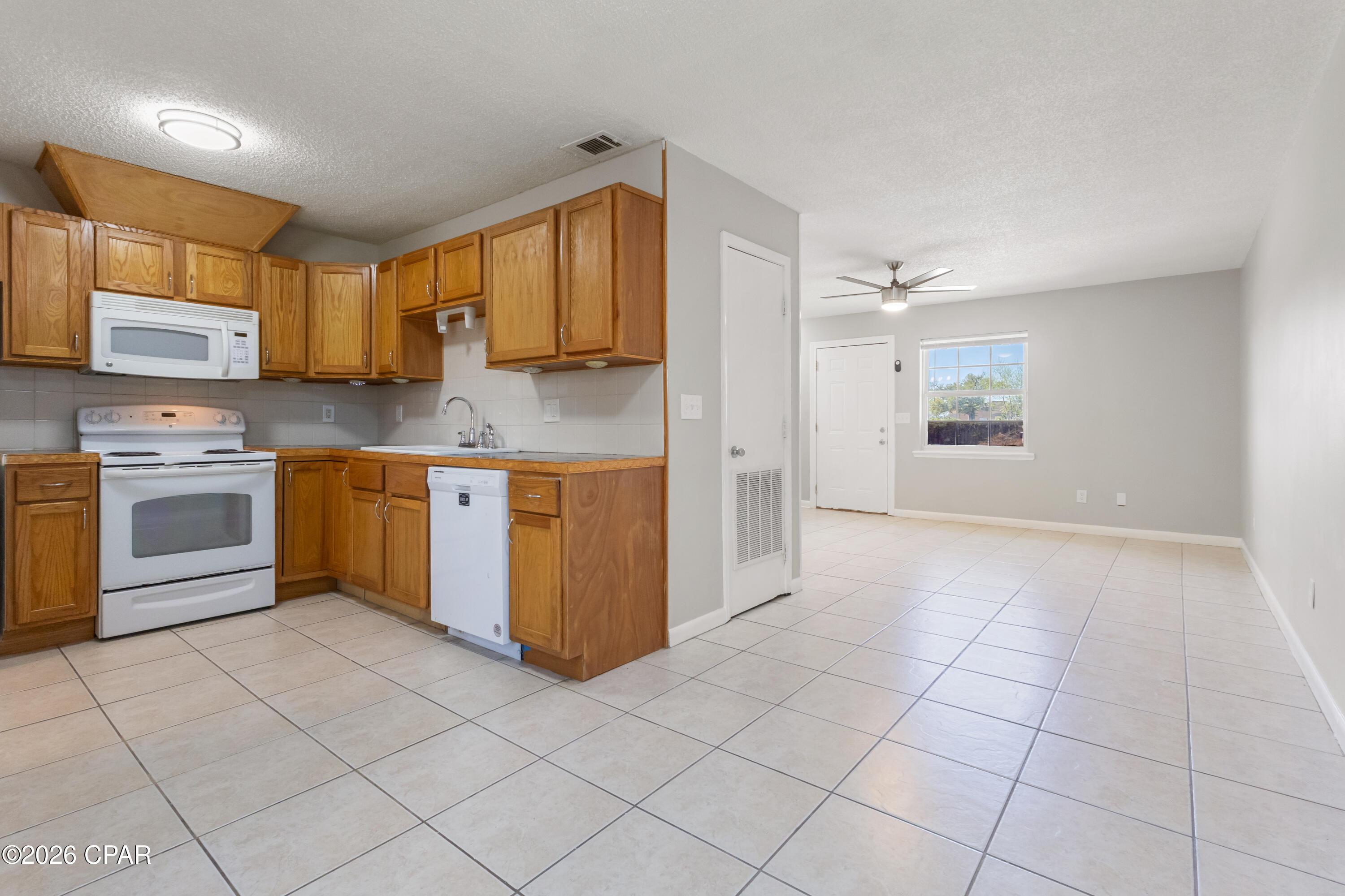 Welcome to 1522 Kraft Avenue in Panama City; a beautifully renovated home that combines modern updates with everyday convenience. This property has been thoughtfully upgraded with brand-new flooring, fresh drywall throughout, completely updated bathrooms, and more, offering a clean and move-in-ready experience.
Ideally located, you'll enjoy quick access to grocery stores, restaurants, schools, and shopping, making daily errands simple and efficient. Whether you're heading to work, grabbing a bite, or enjoying everything the area has to offer, this location keeps you close to it all.
If you're looking for a updated home in a convenient location, this one checks all the boxes.