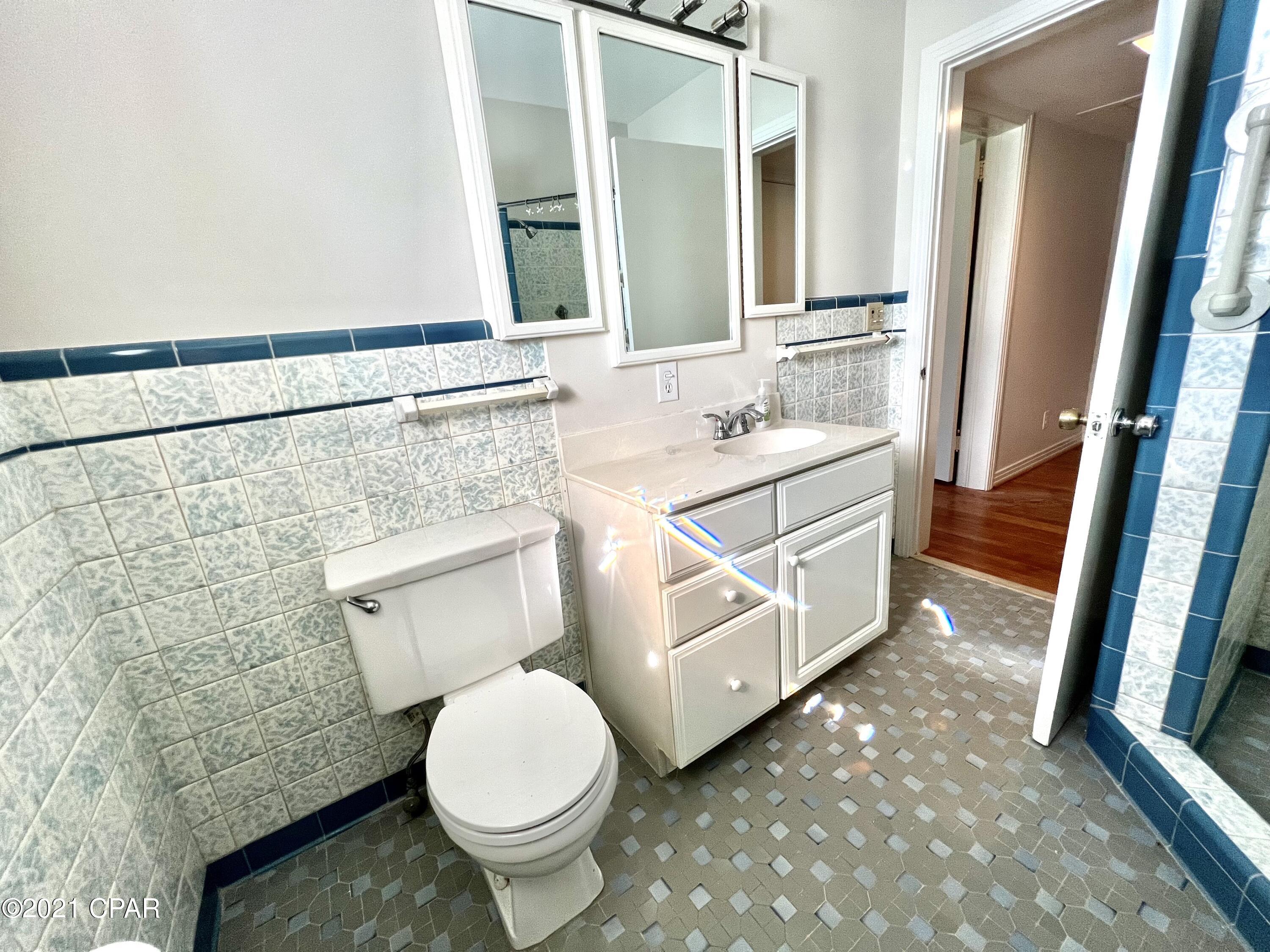[No Recorded Subdiv] - Residential Lease