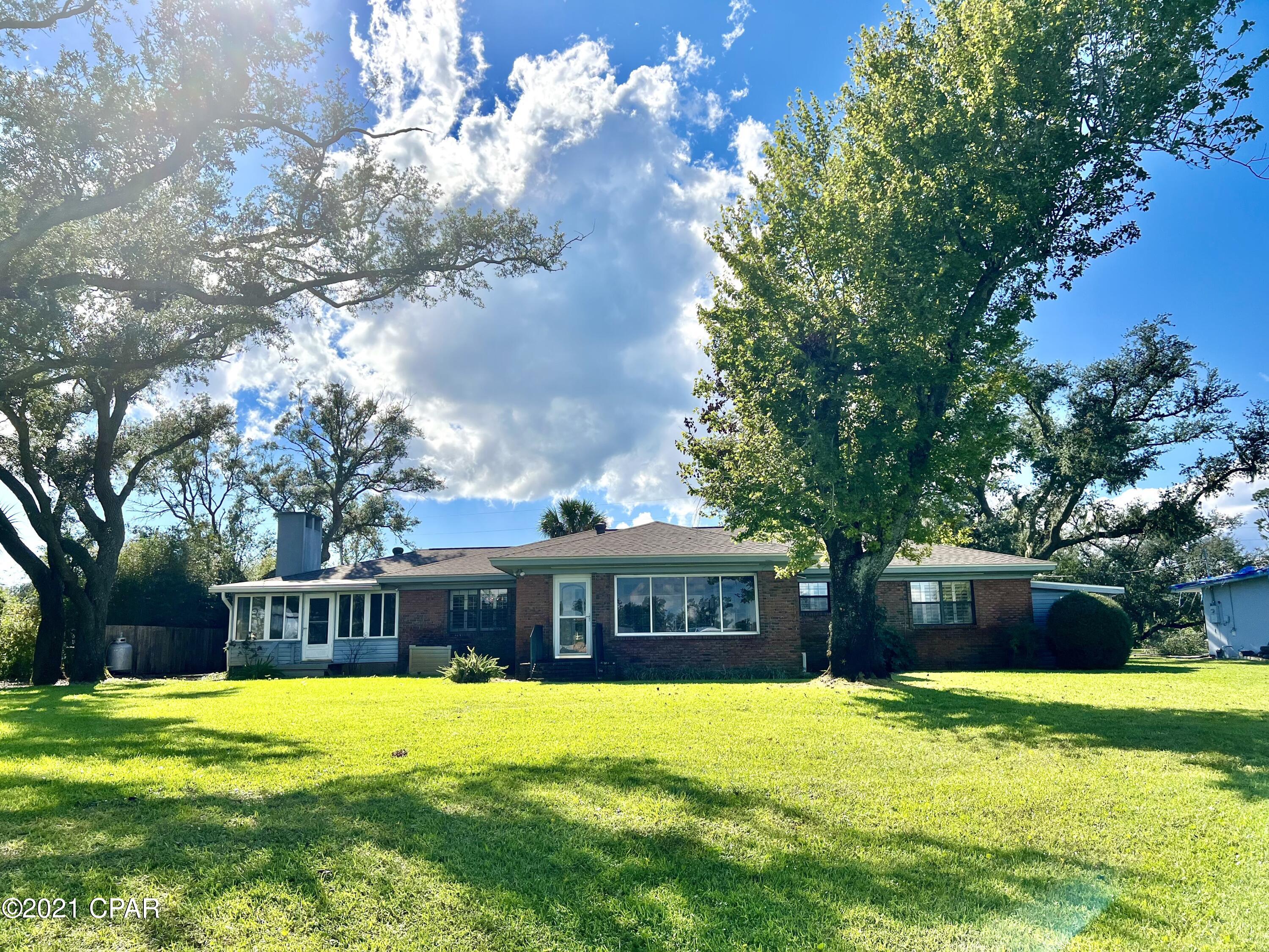 [No Recorded Subdiv] - Residential Lease