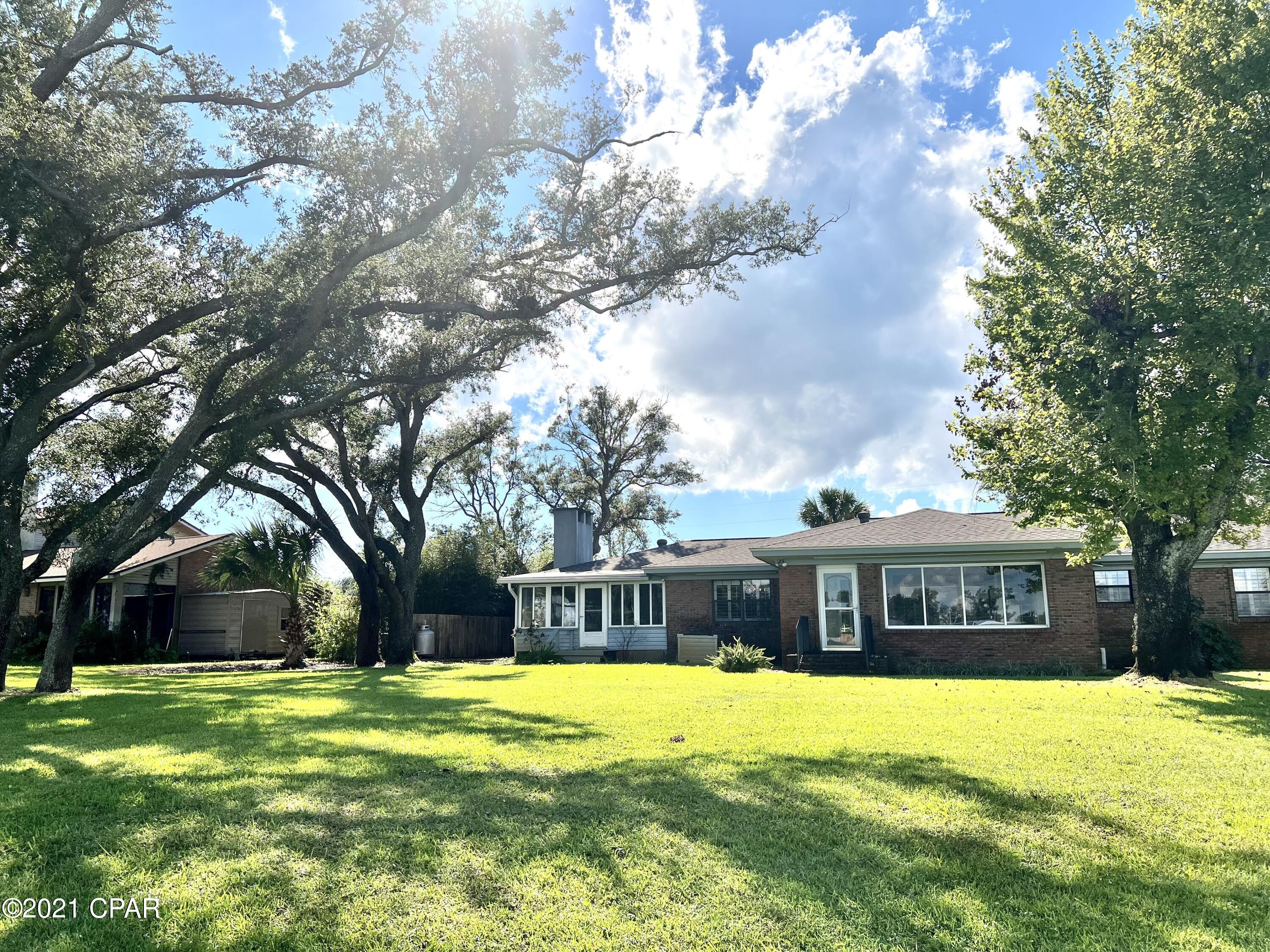 [No Recorded Subdiv] - Residential Lease