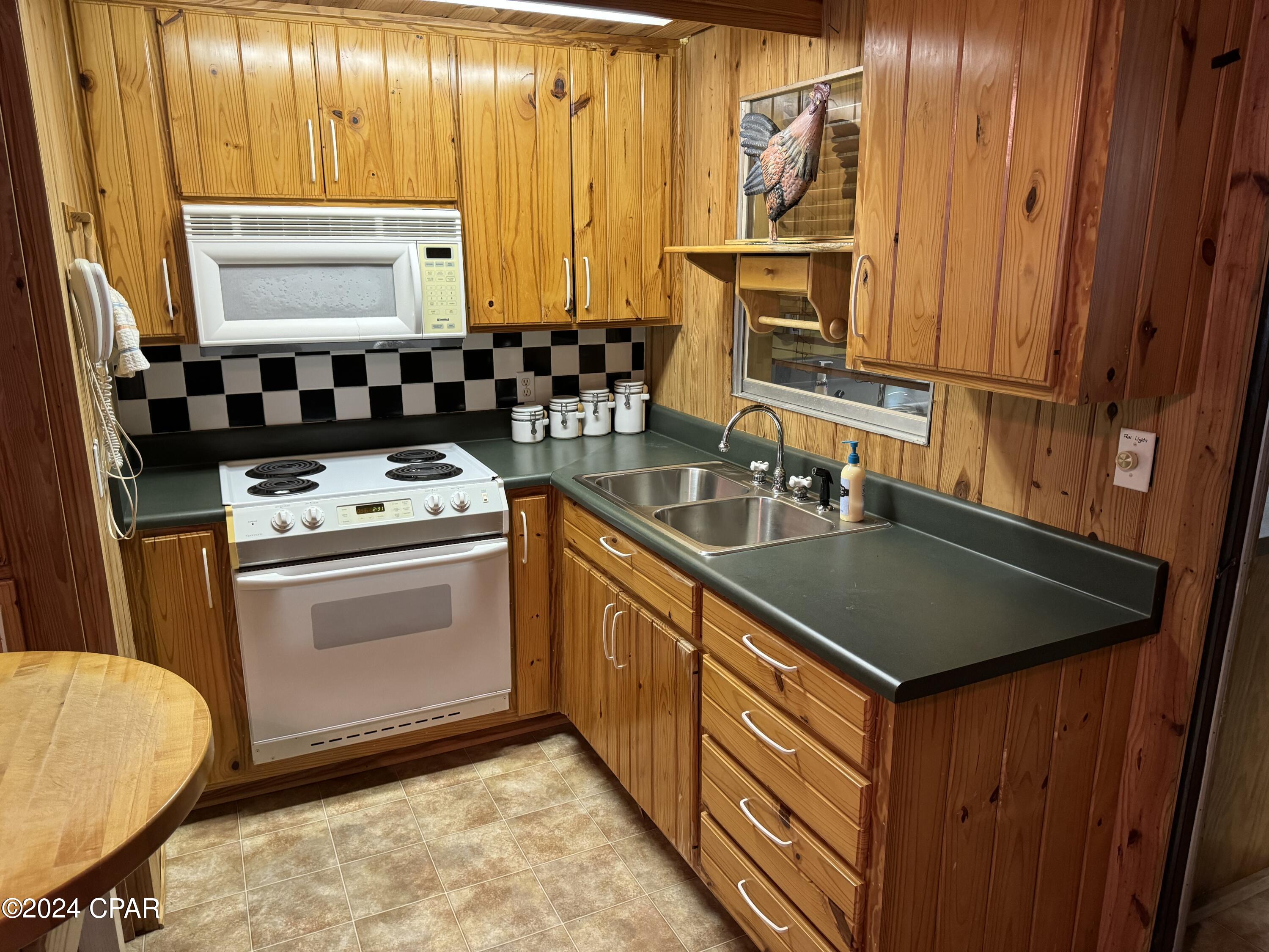 Whitfield Acres - Residential
