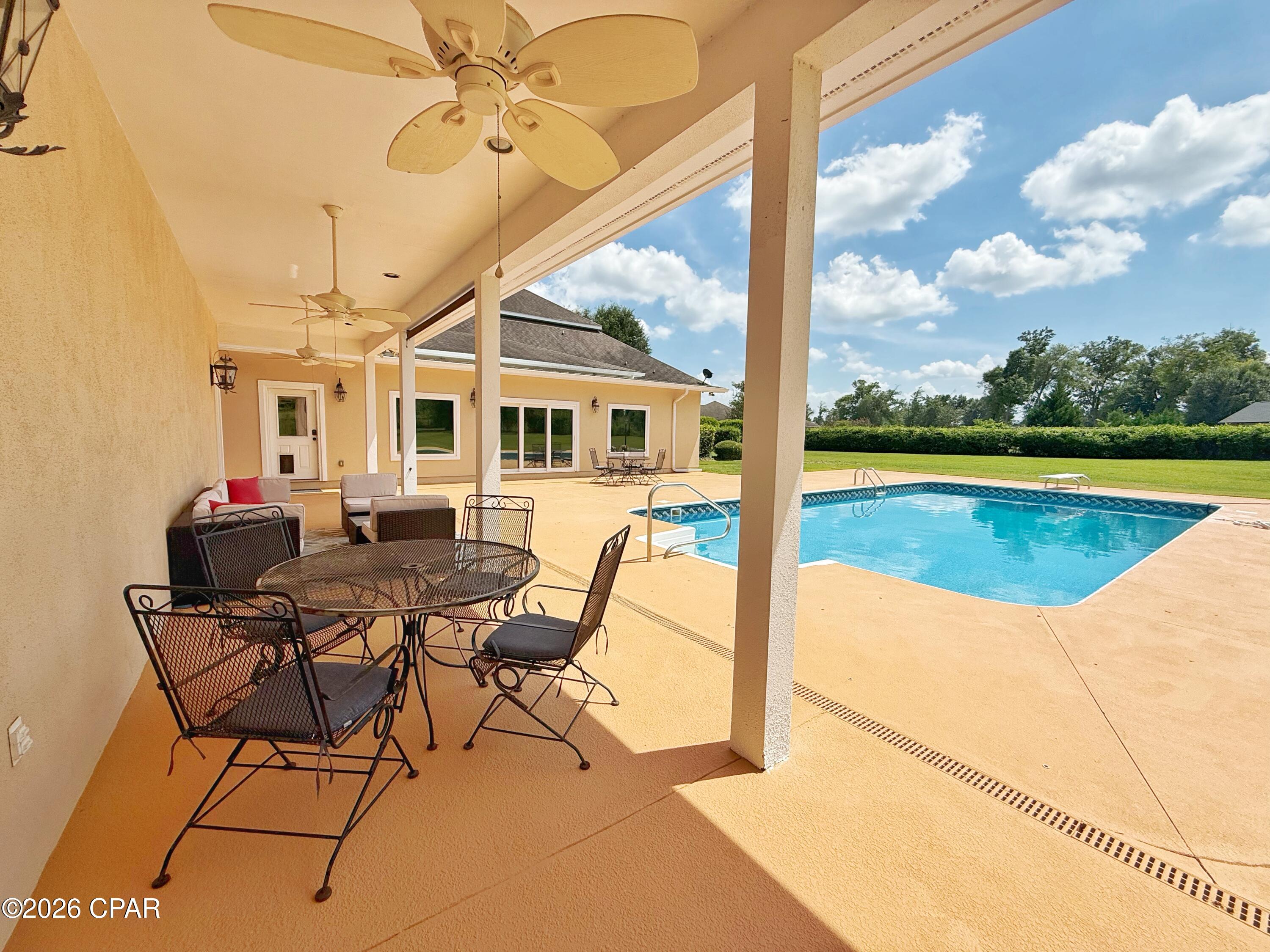 North Oaks - Residential