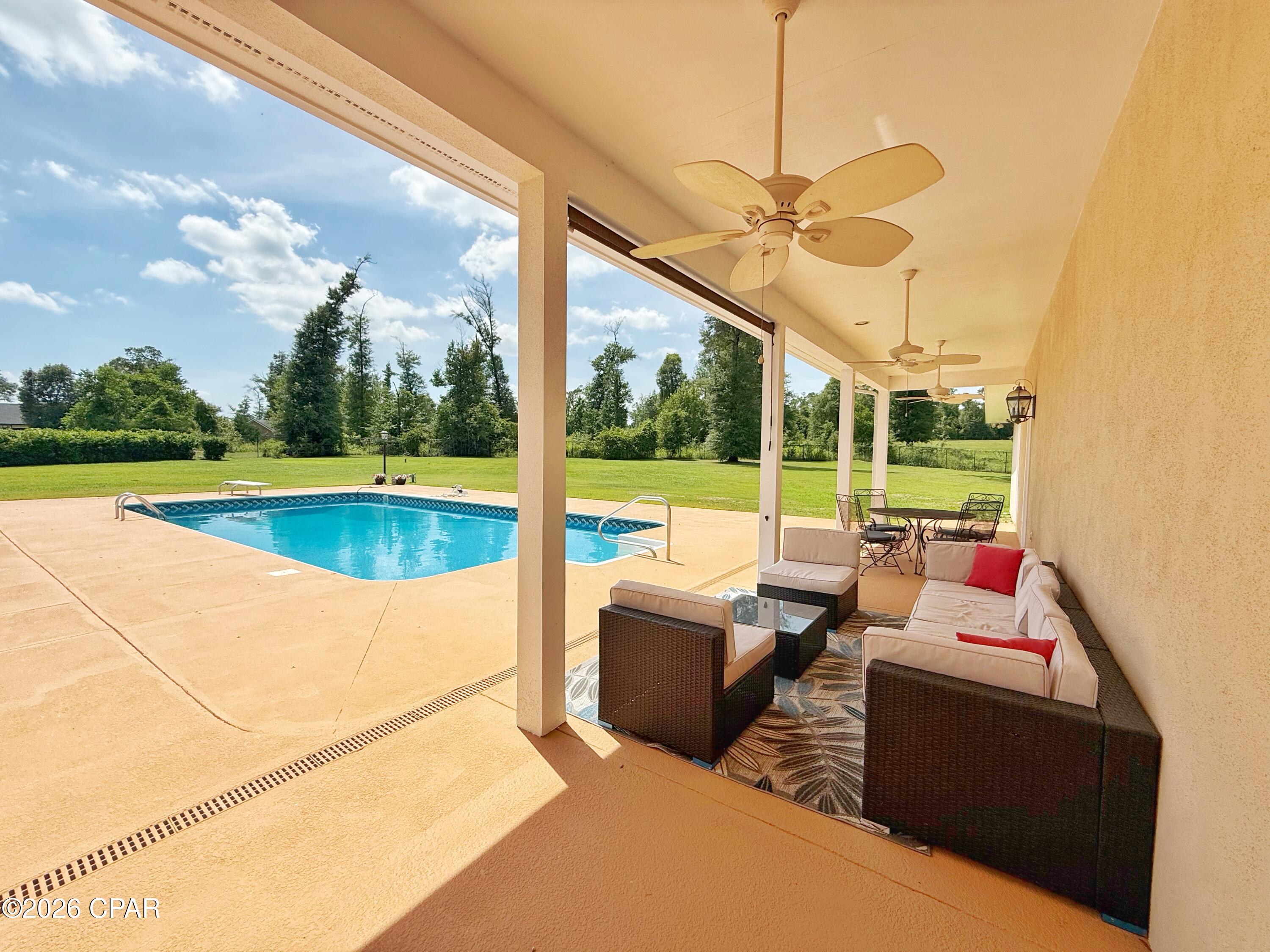 North Oaks - Residential