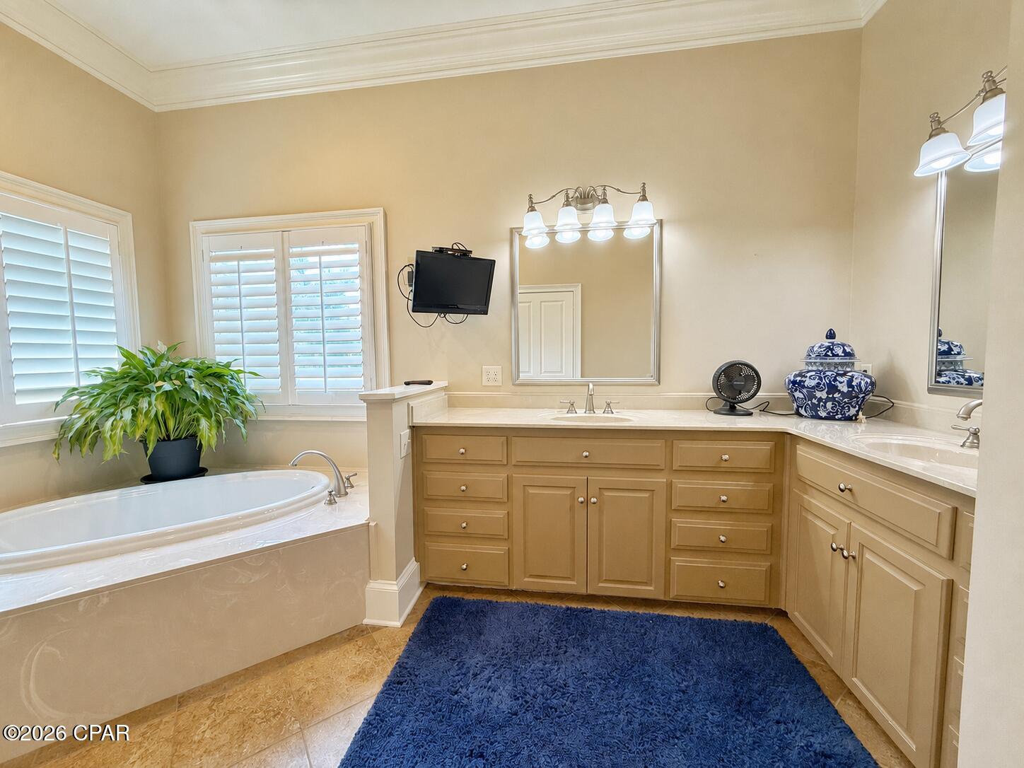North Oaks - Residential