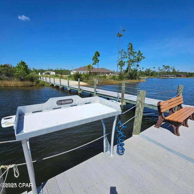 Laird Bayou - Land