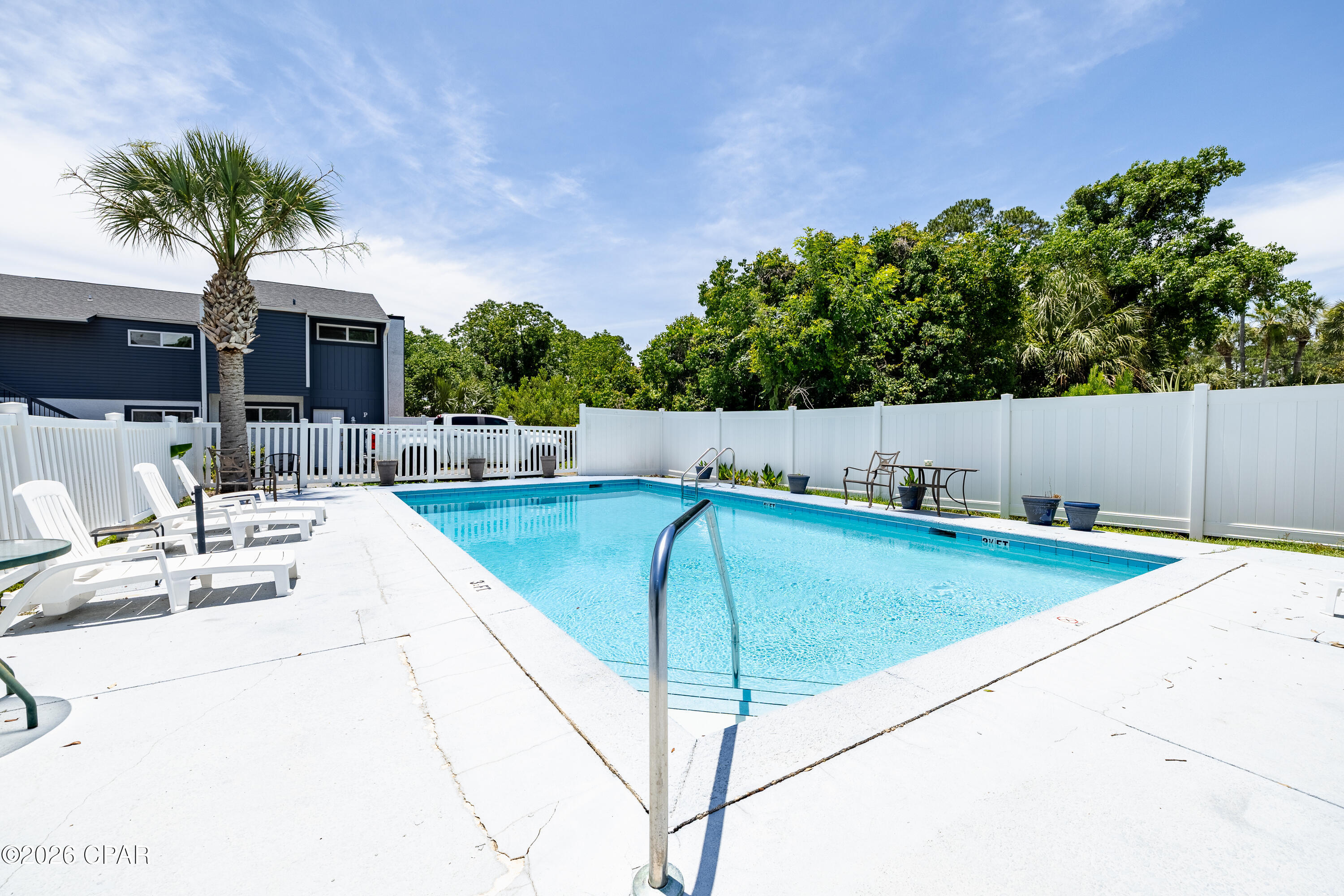 Shade Tree Condo Ph II - Residential