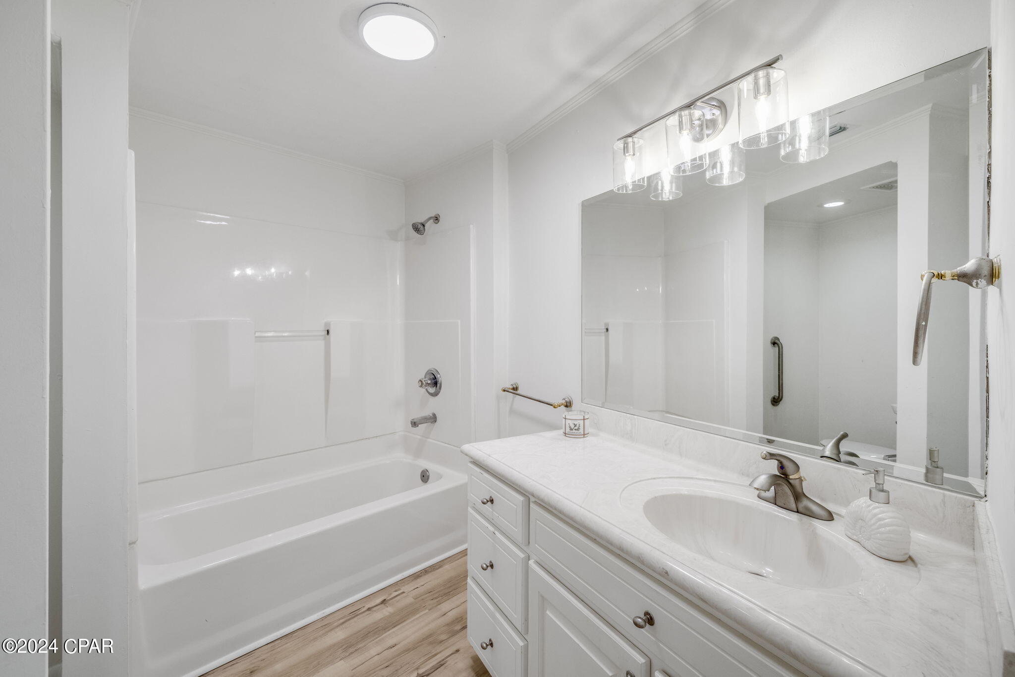 Cove Terrace - Residential