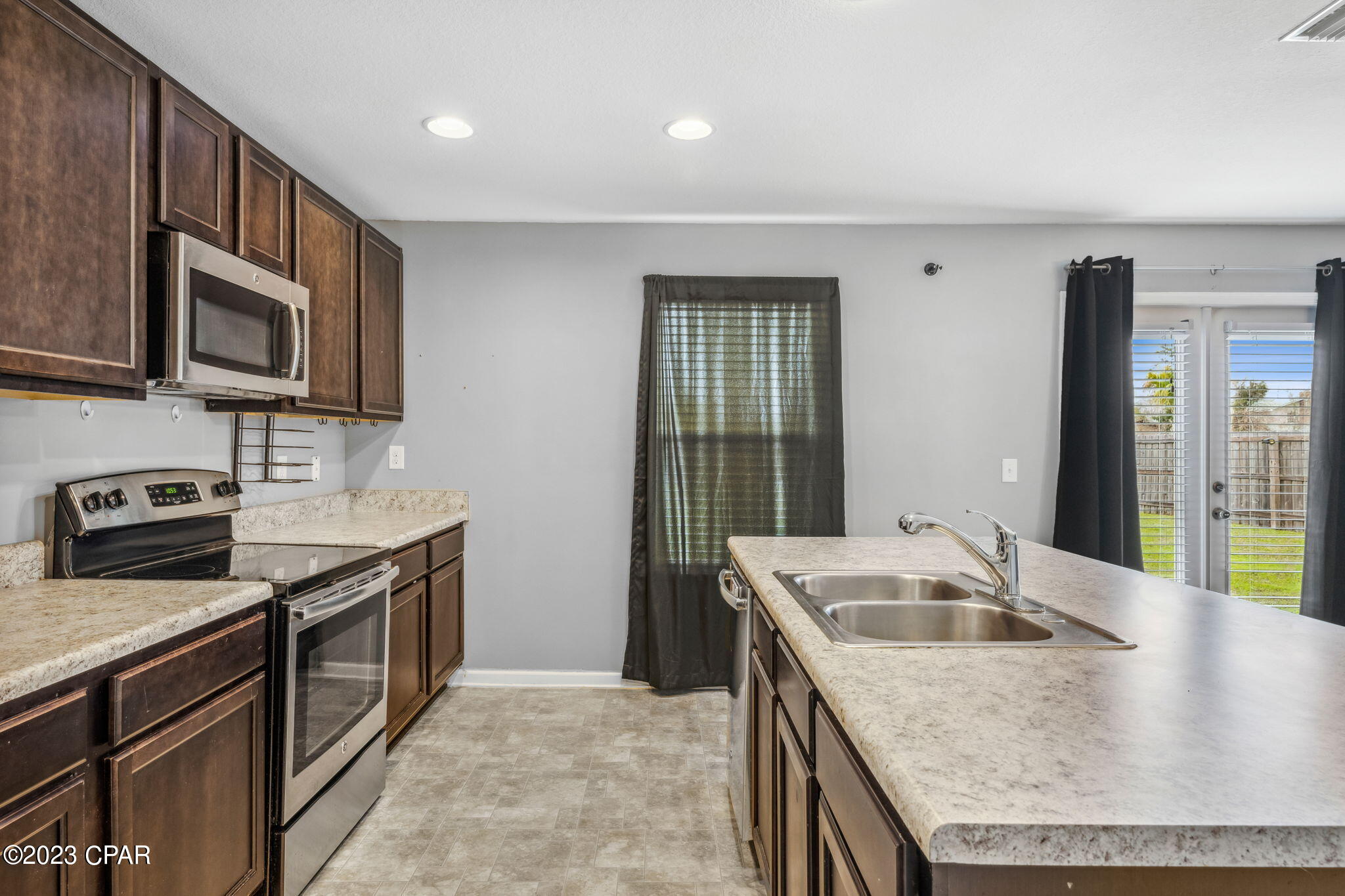 Baywinds - Residential
