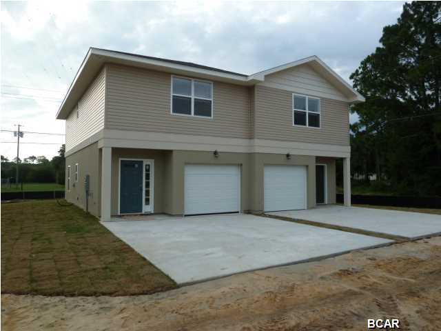 3 BR 2.5BA townhome located within minutes of Navy Base, shopping, entertainment and beaches!  Each unit has granite countertops, tile floors, stainless appliances, hardwood cabinets and attached garage.  NO PETS.  NO AMENITIES (no pool, playground, picnic) For viewing: key & gate code available for checkout at office.