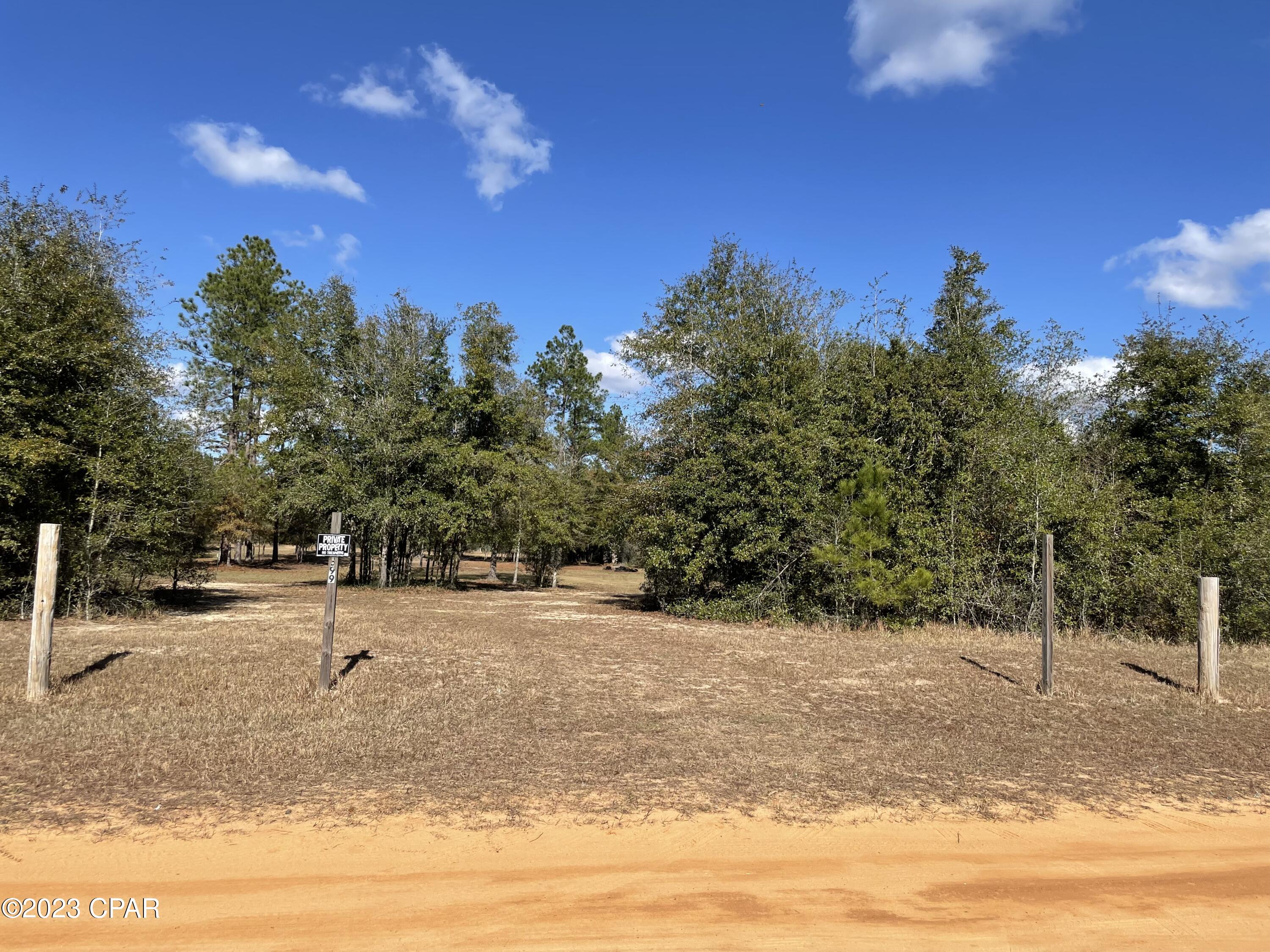 [No Recorded Subdiv] - Land