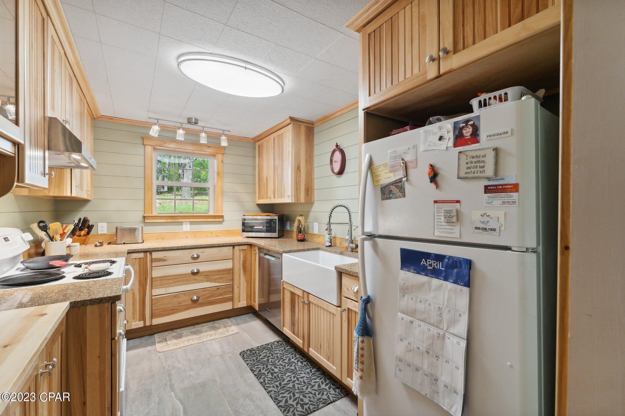 Mcdaniel Lake Estates - Residential