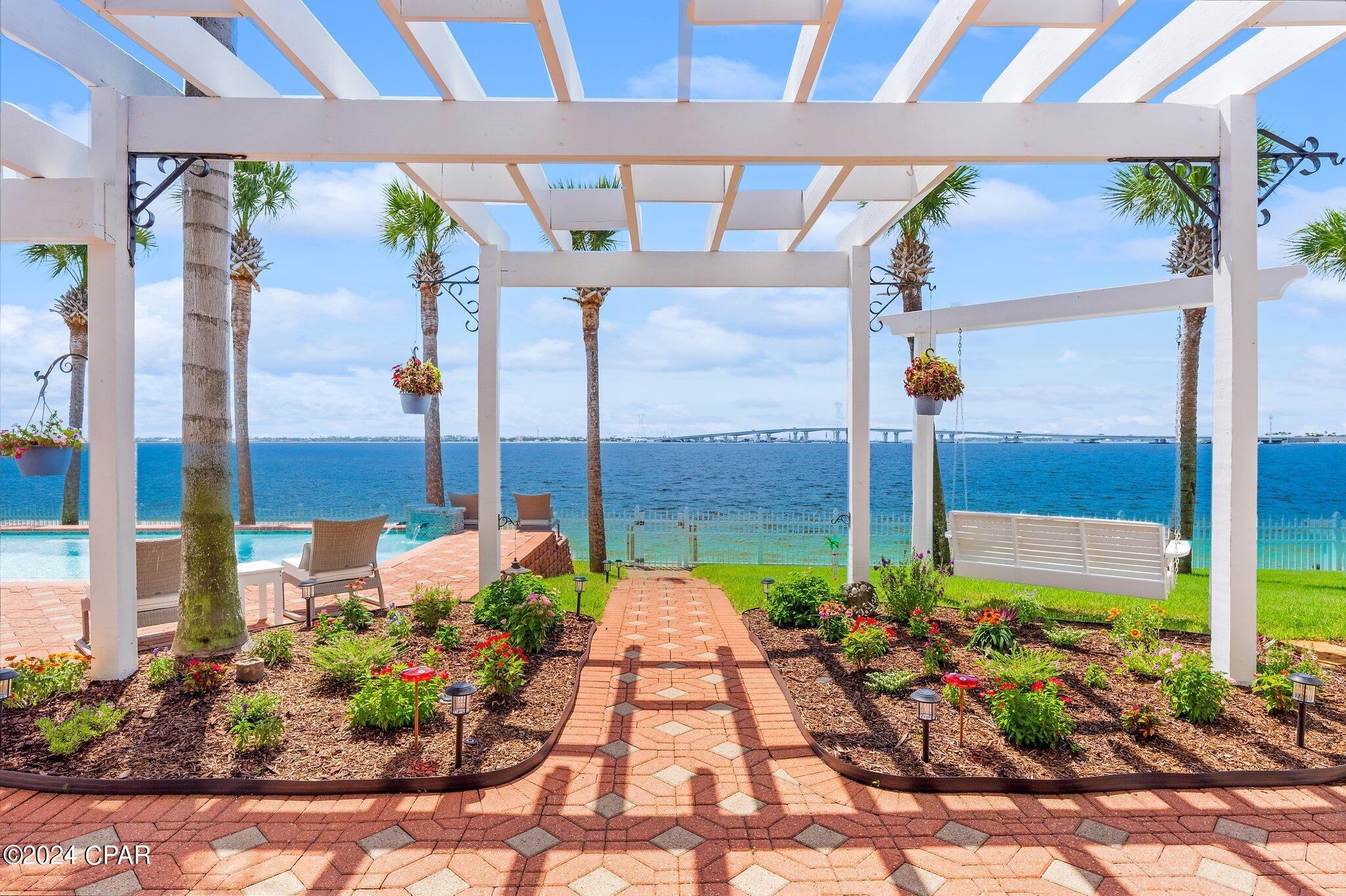 Dolphin Bay Ph I - Residential