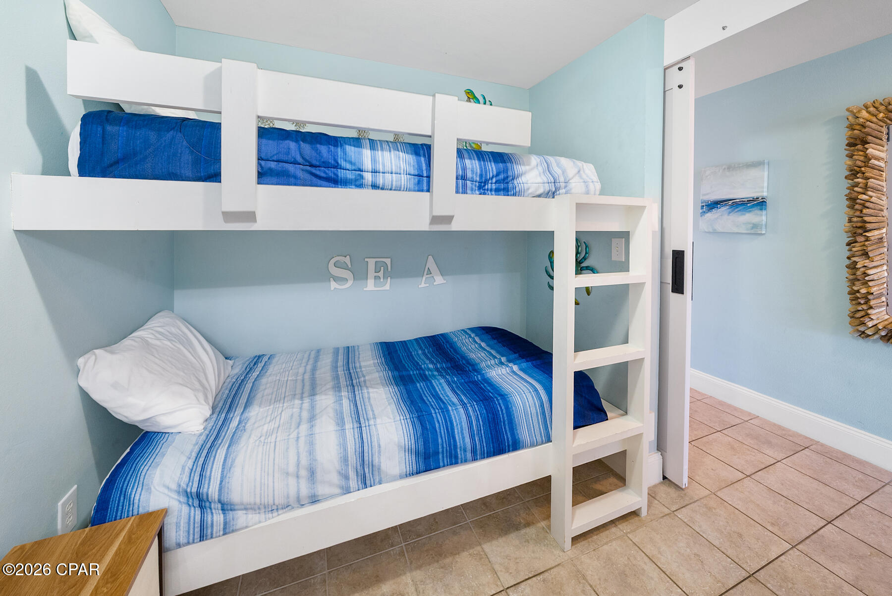 Laketown Wharf - Residential